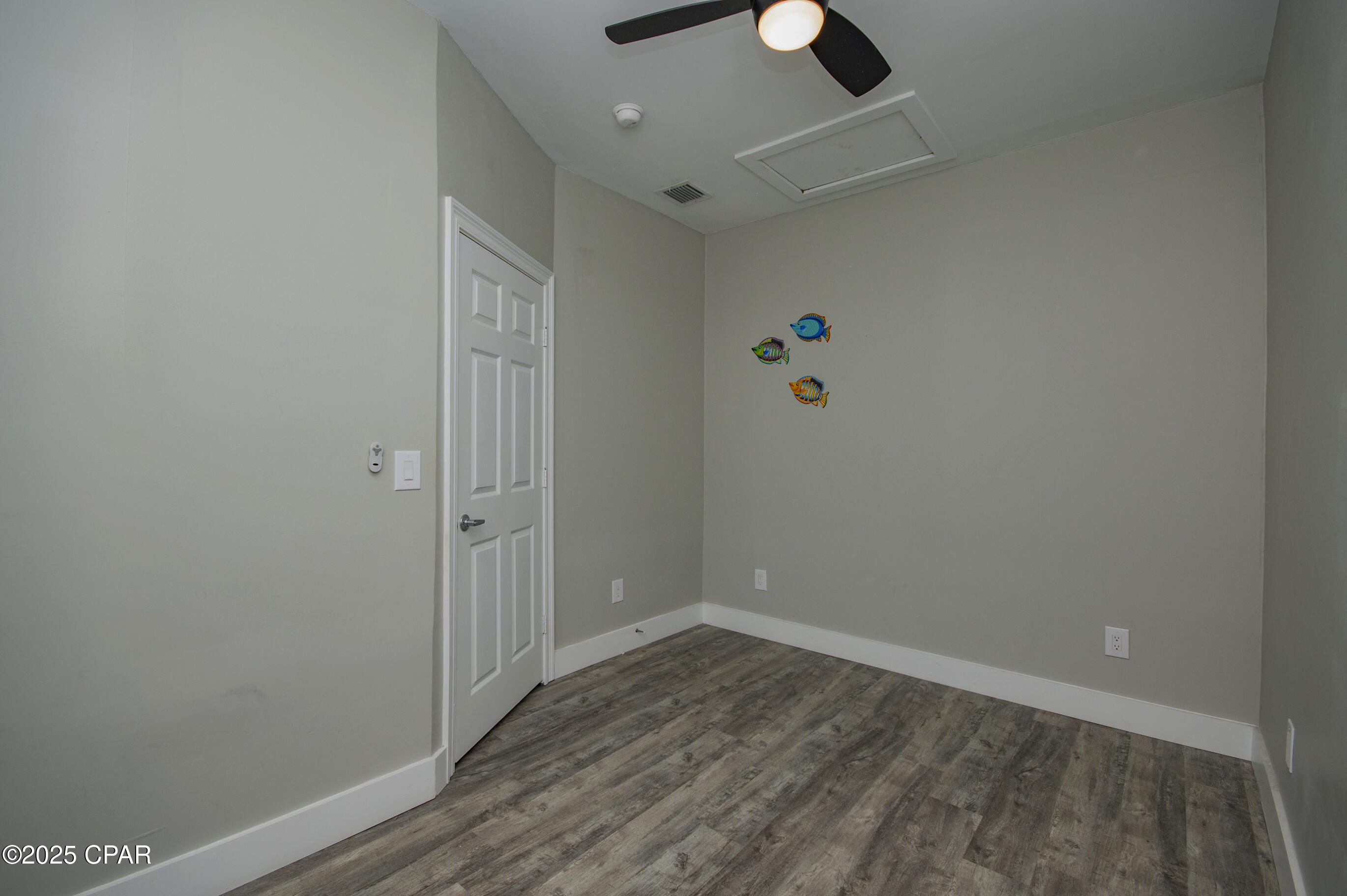 Reviera Beach Villas - Residential