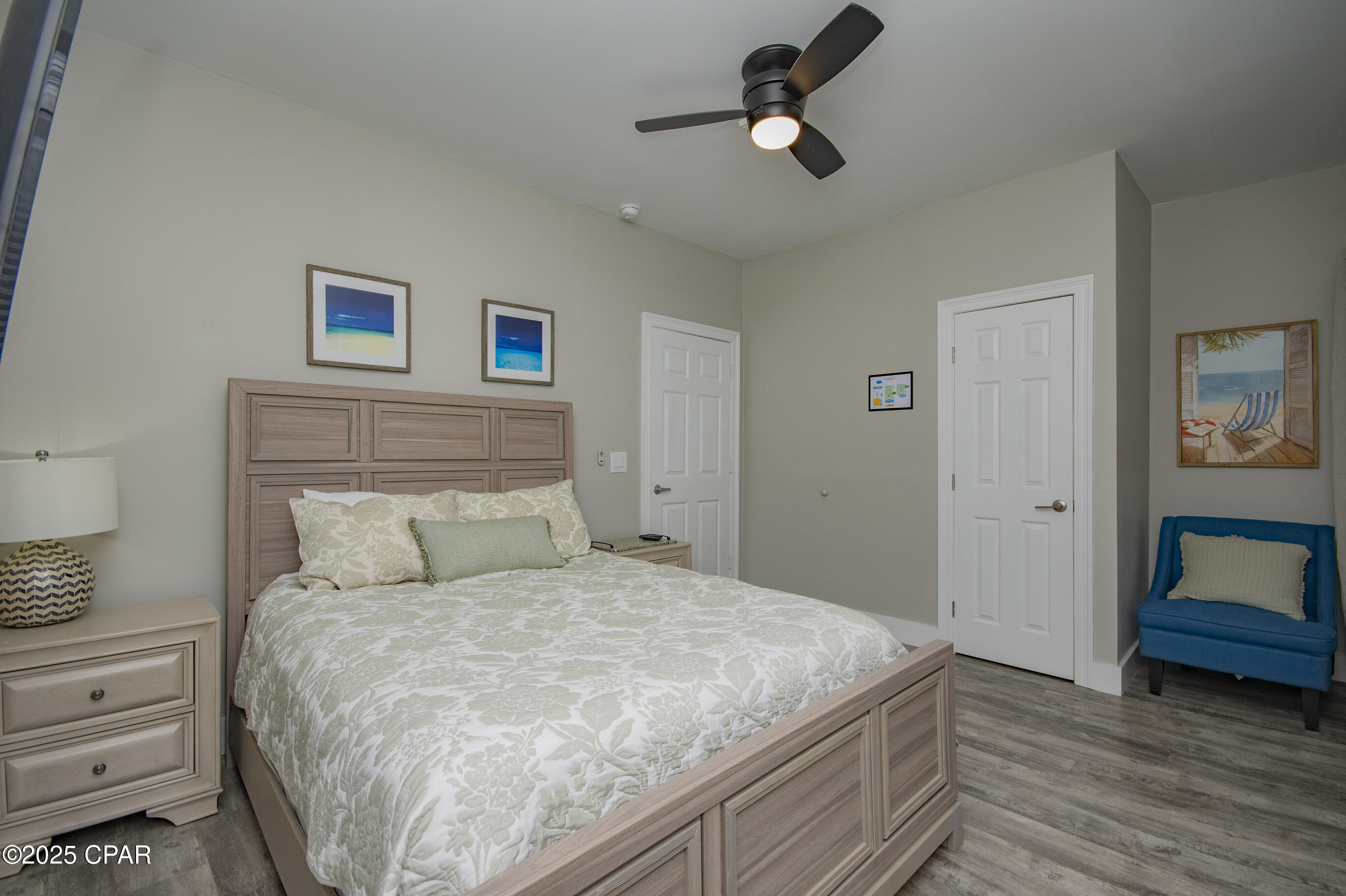 Reviera Beach Villas - Residential