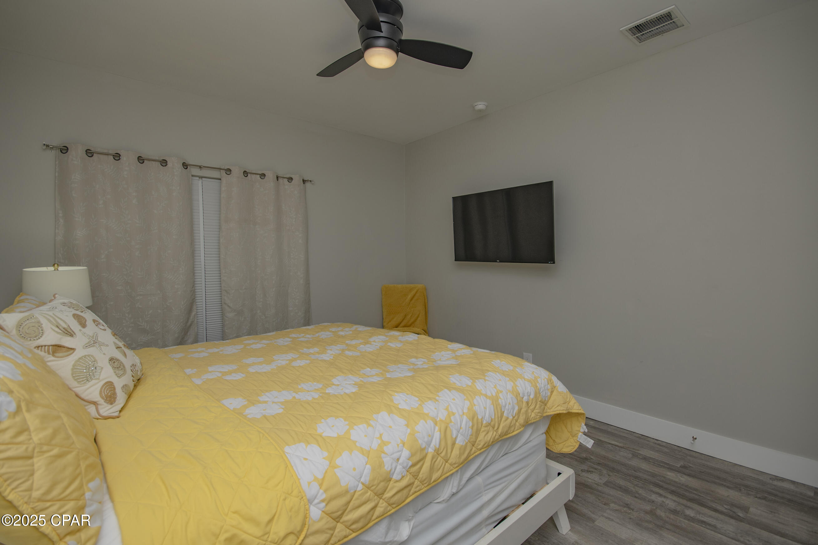 Reviera Beach Villas - Residential