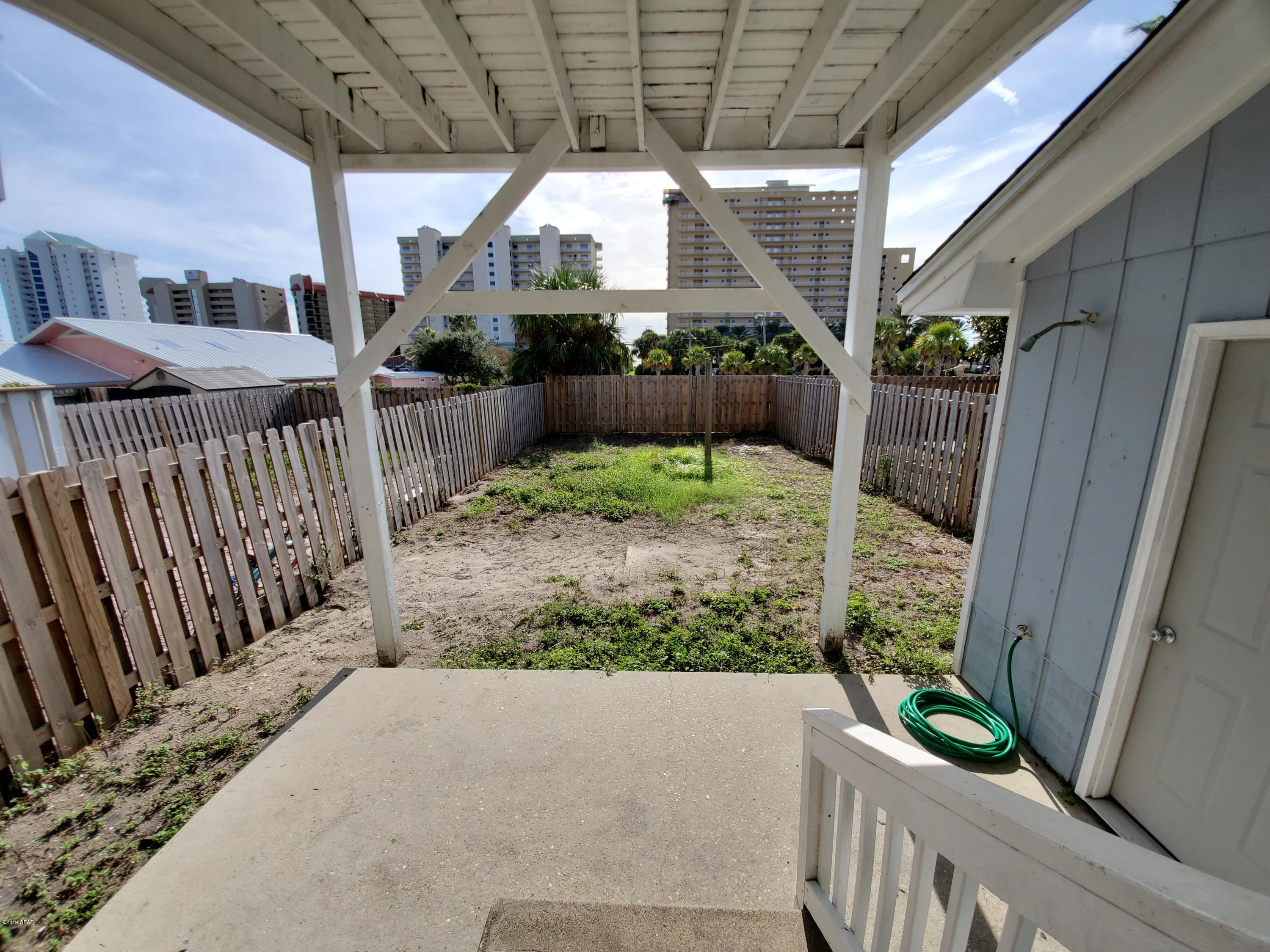 [No Recorded Subdiv] - Residential Lease