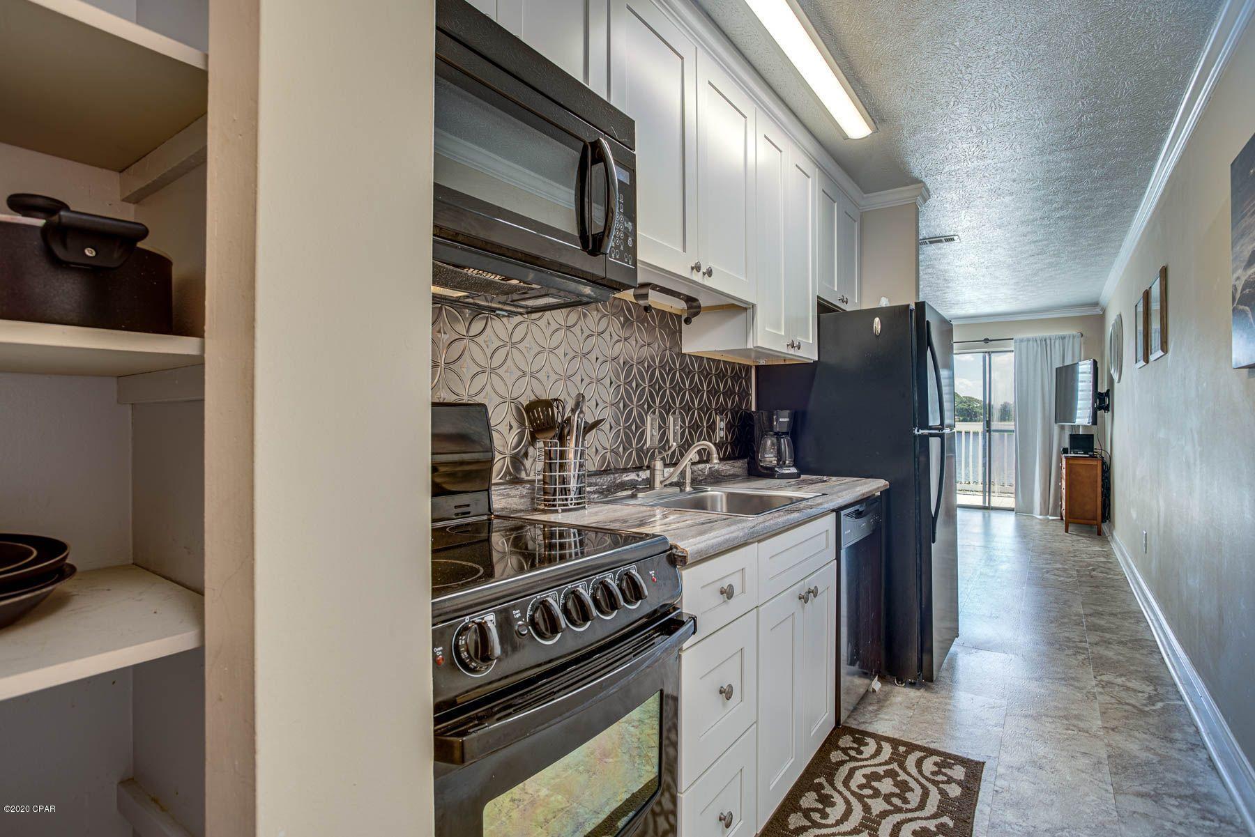 Lullwater Beach - Residential