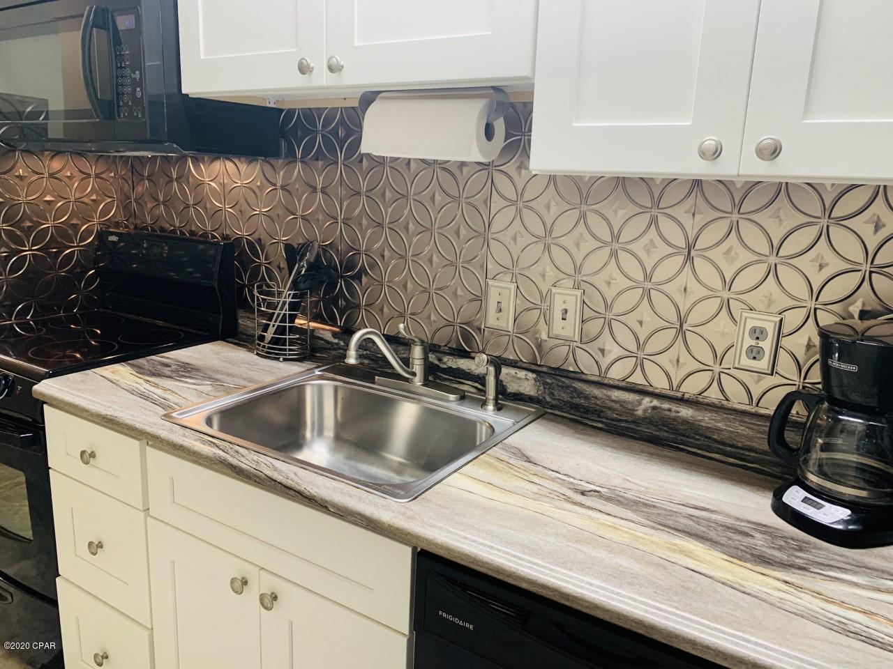 Lullwater Beach - Residential