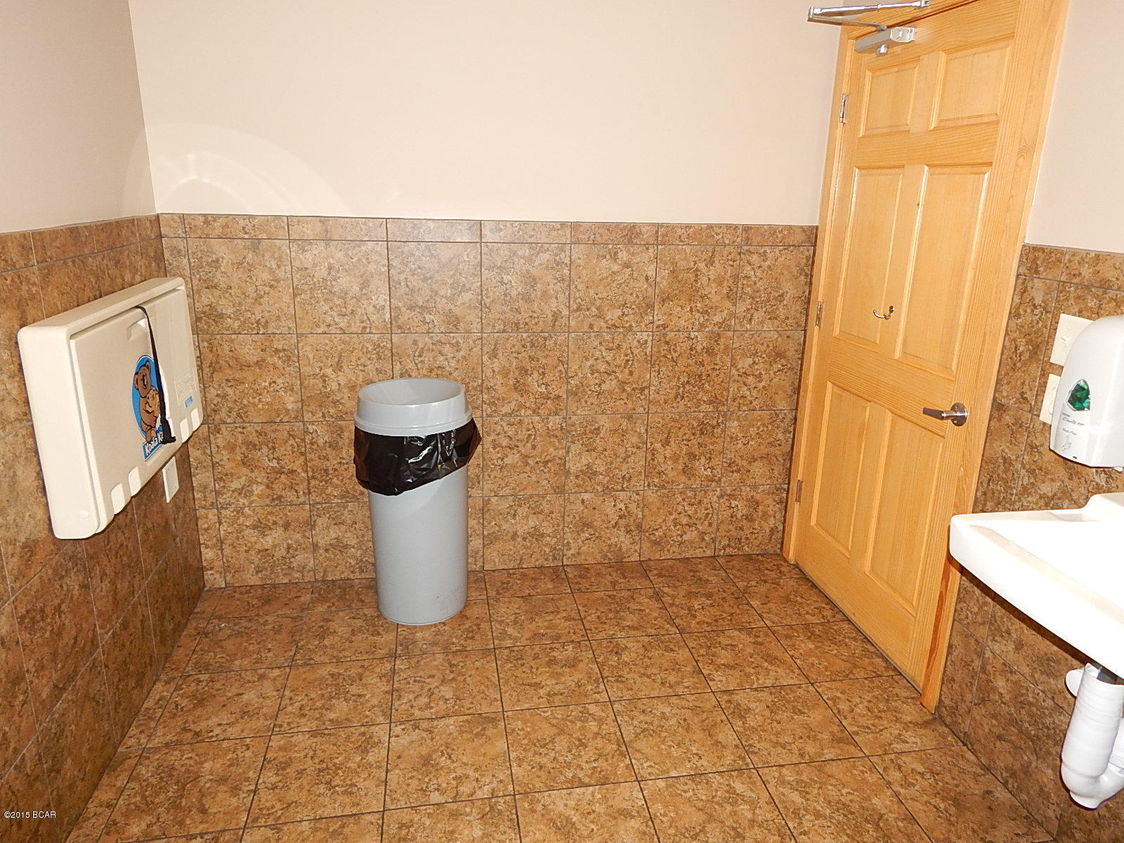 No Named Subdivision - Commercial Lease