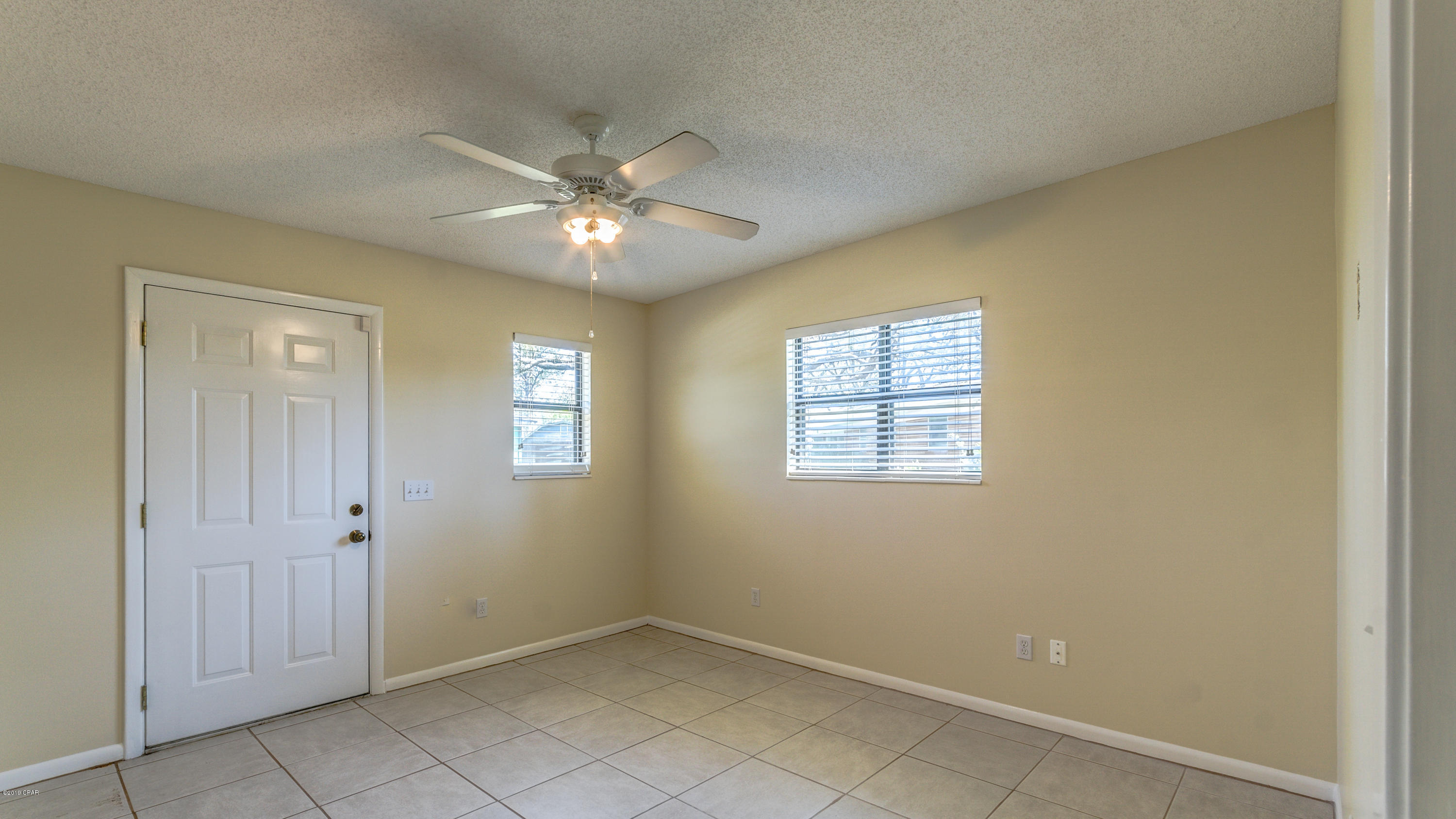 Woodlawn Unit 2 - Residential