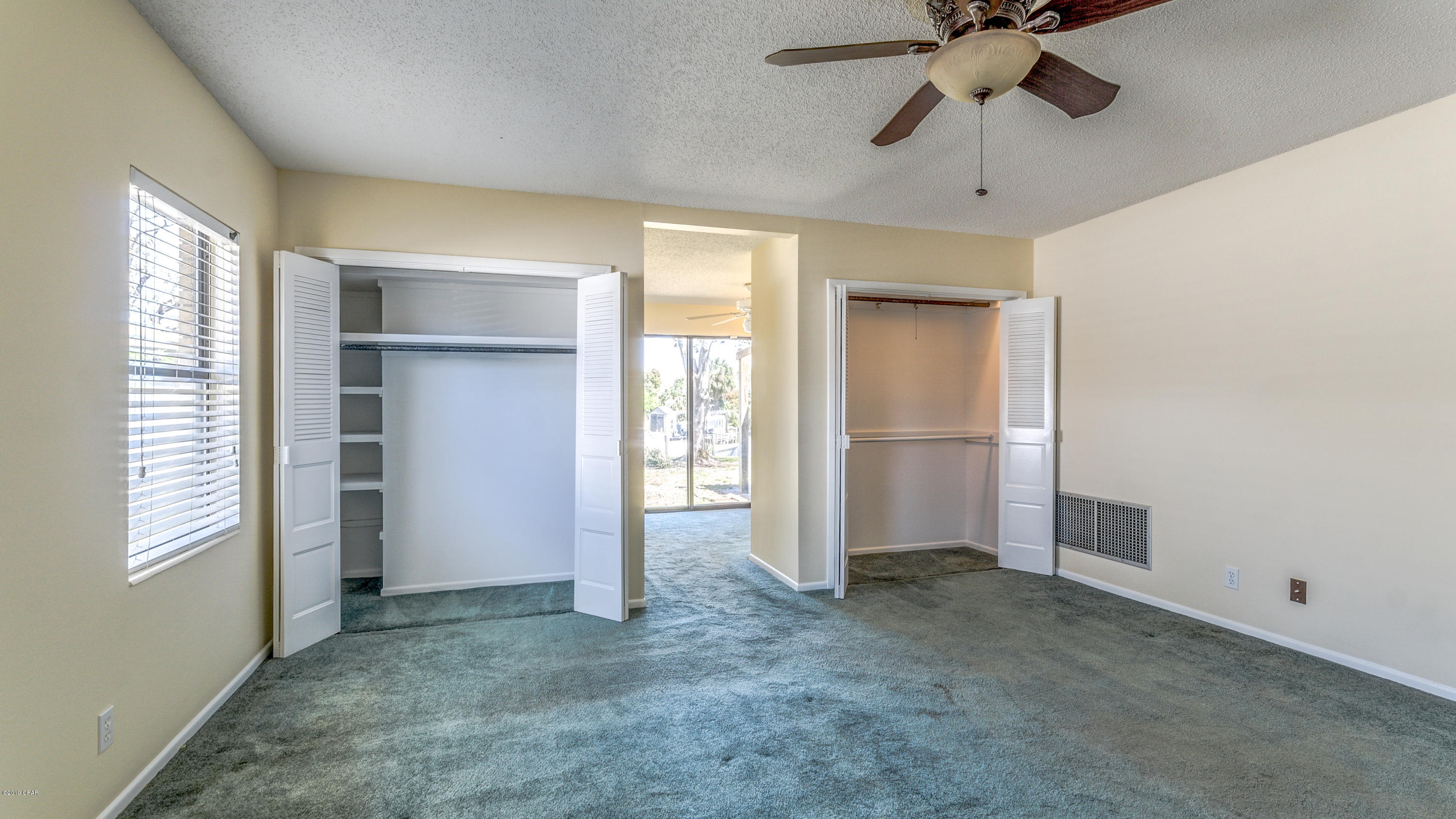 Woodlawn Unit 2 - Residential