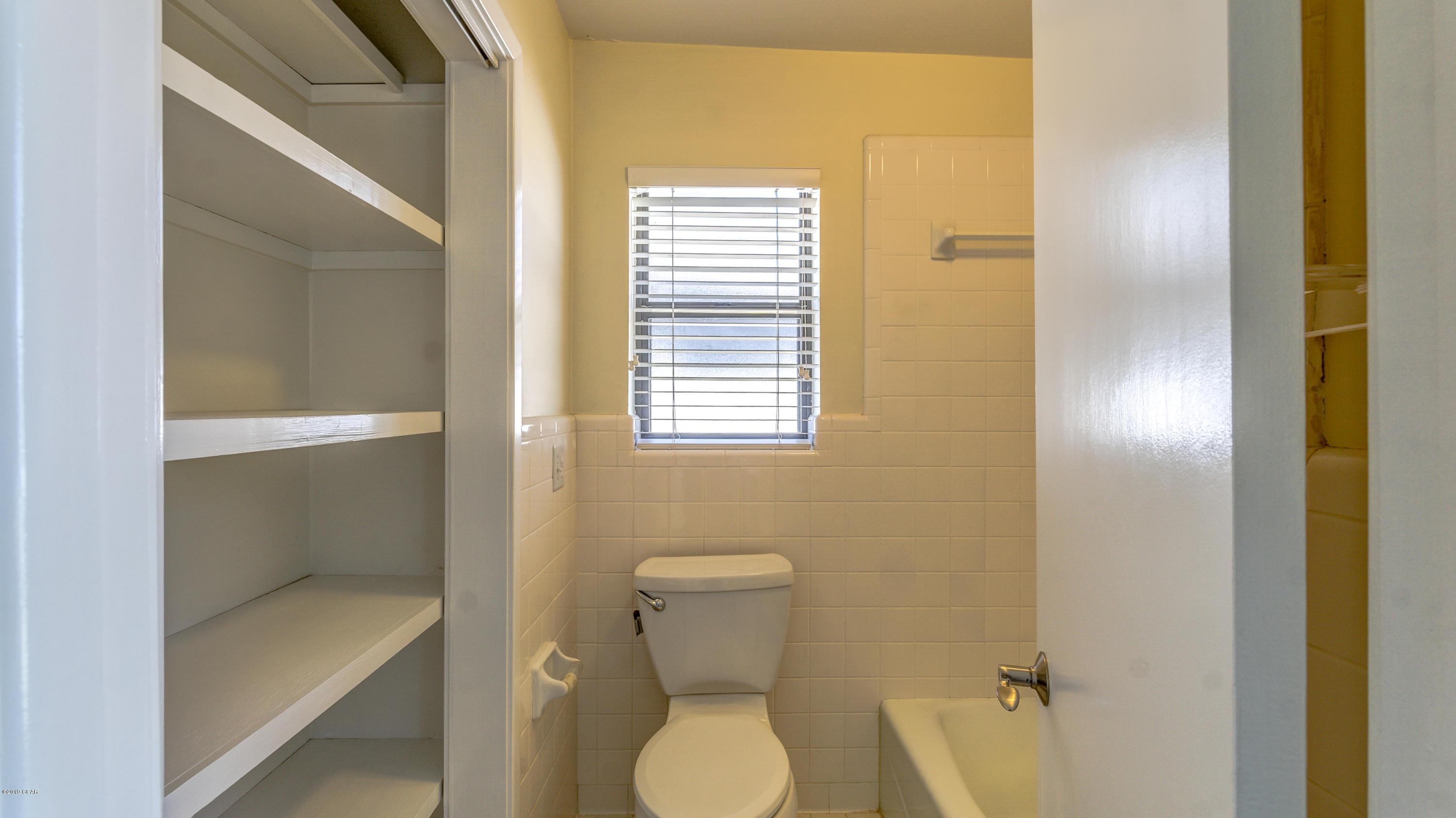 Woodlawn Unit 2 - Residential