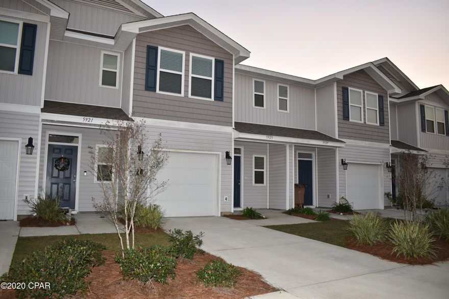 Charming 3 bed 2.5 bath townhome in Sentinel Point close to Tyndall Air Force Base.  This move in ready town home comes with many perks such as one car garage, Master bedroom with walk in closet,  front loading washer and dryer, quiet back yard, and community pool. Pets are negotiable

To view inside visit our website to submit your application.