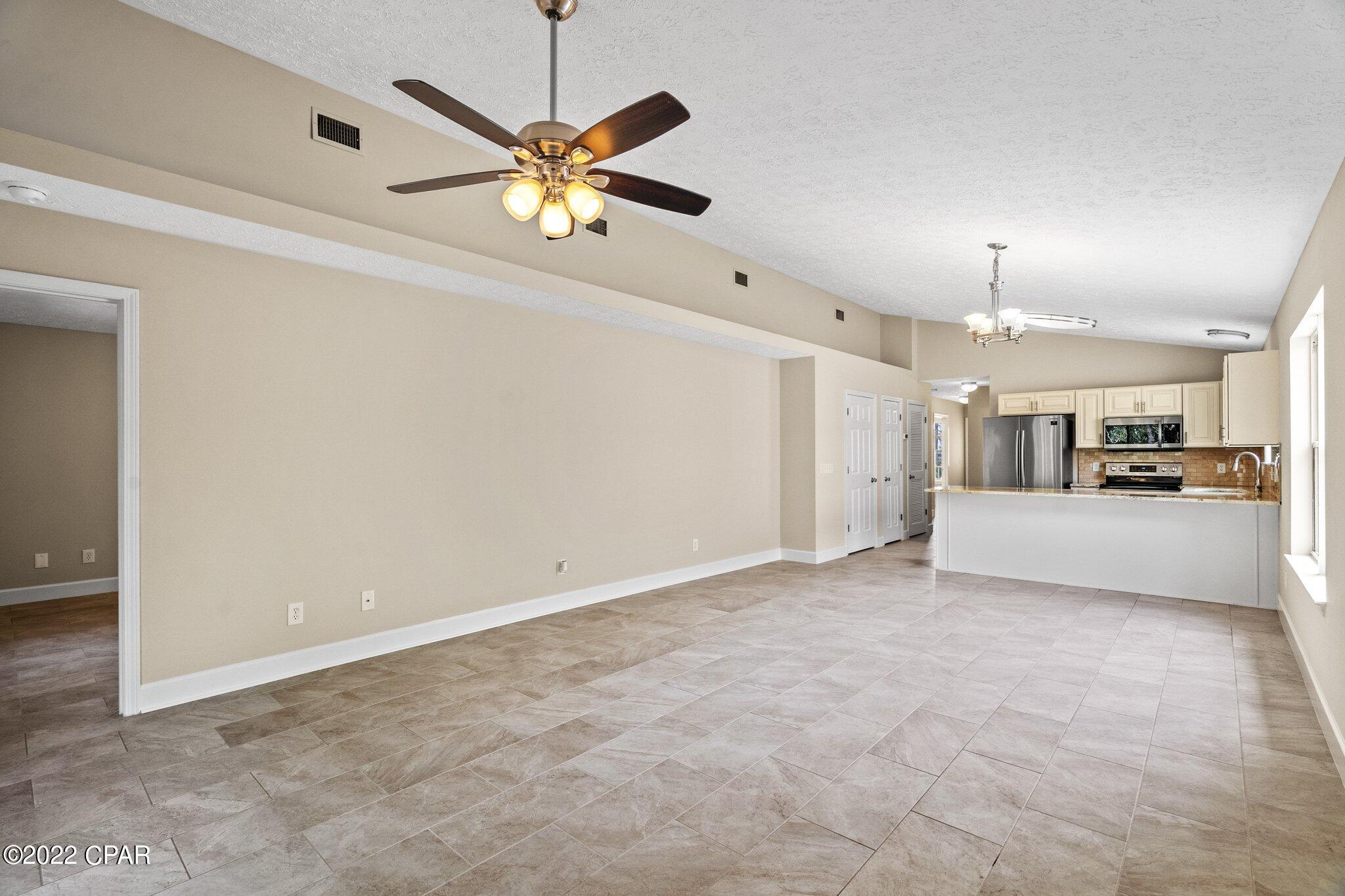 Palm Cove Phase III - Residential