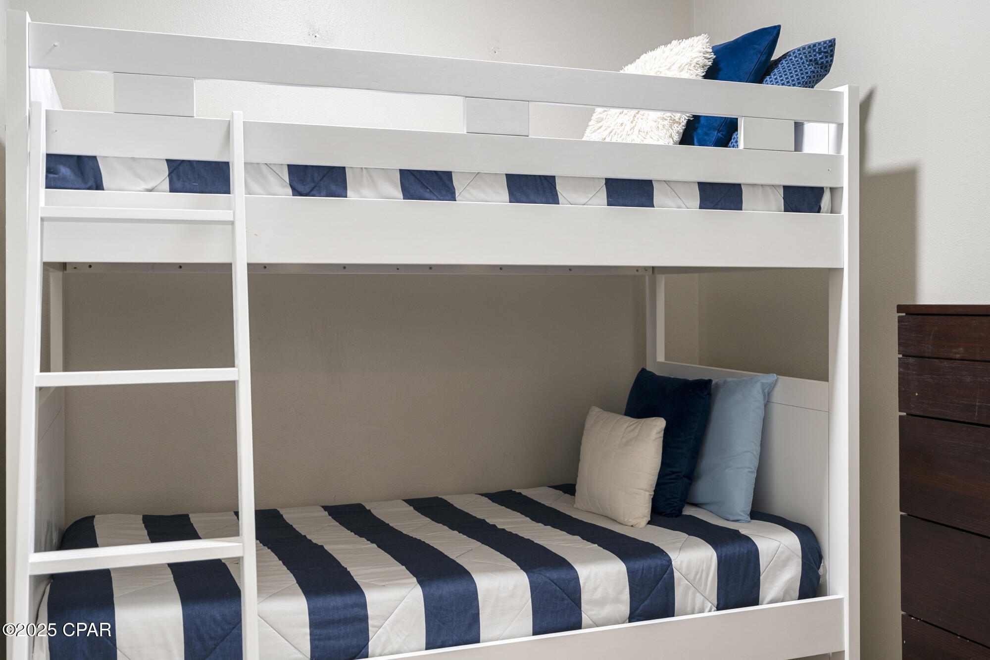 Shores Of Panama Phase II - Residential