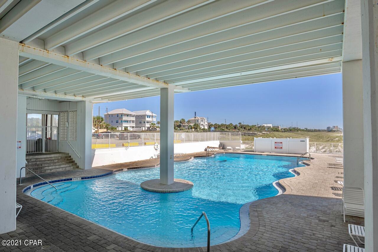 Fontainebleau Terrace - Residential