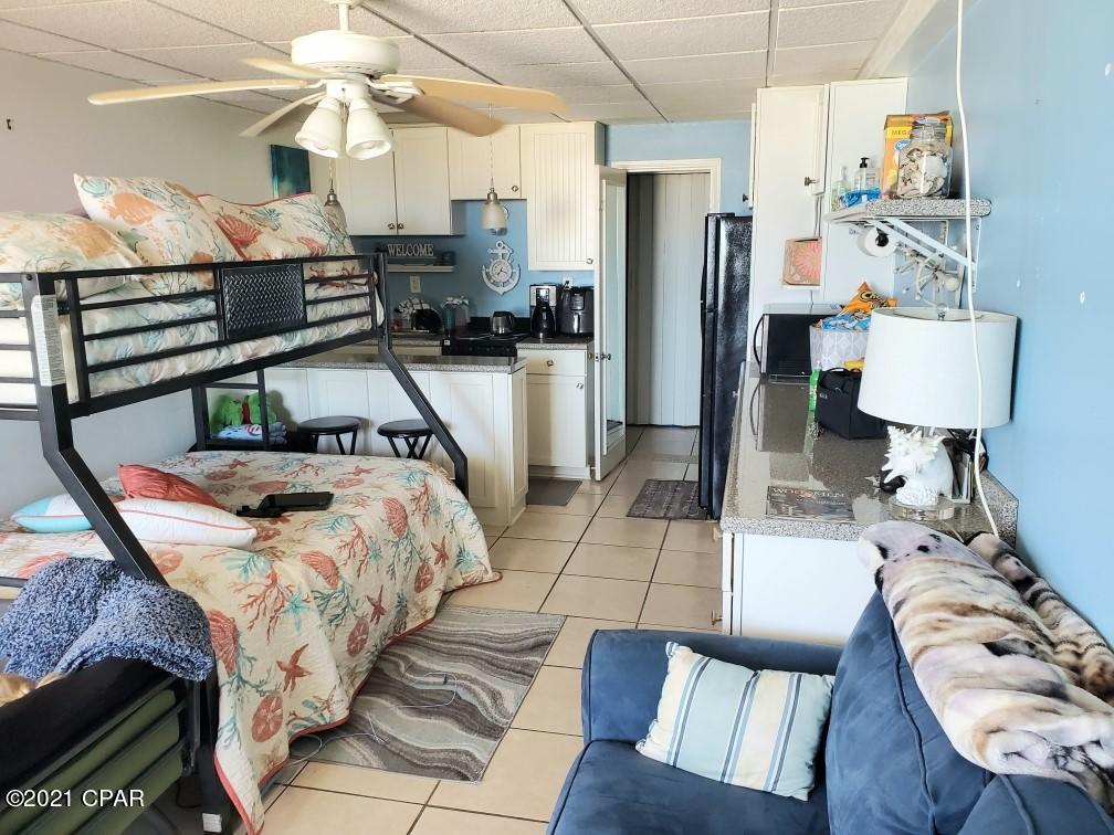 Fontainebleau Terrace - Residential