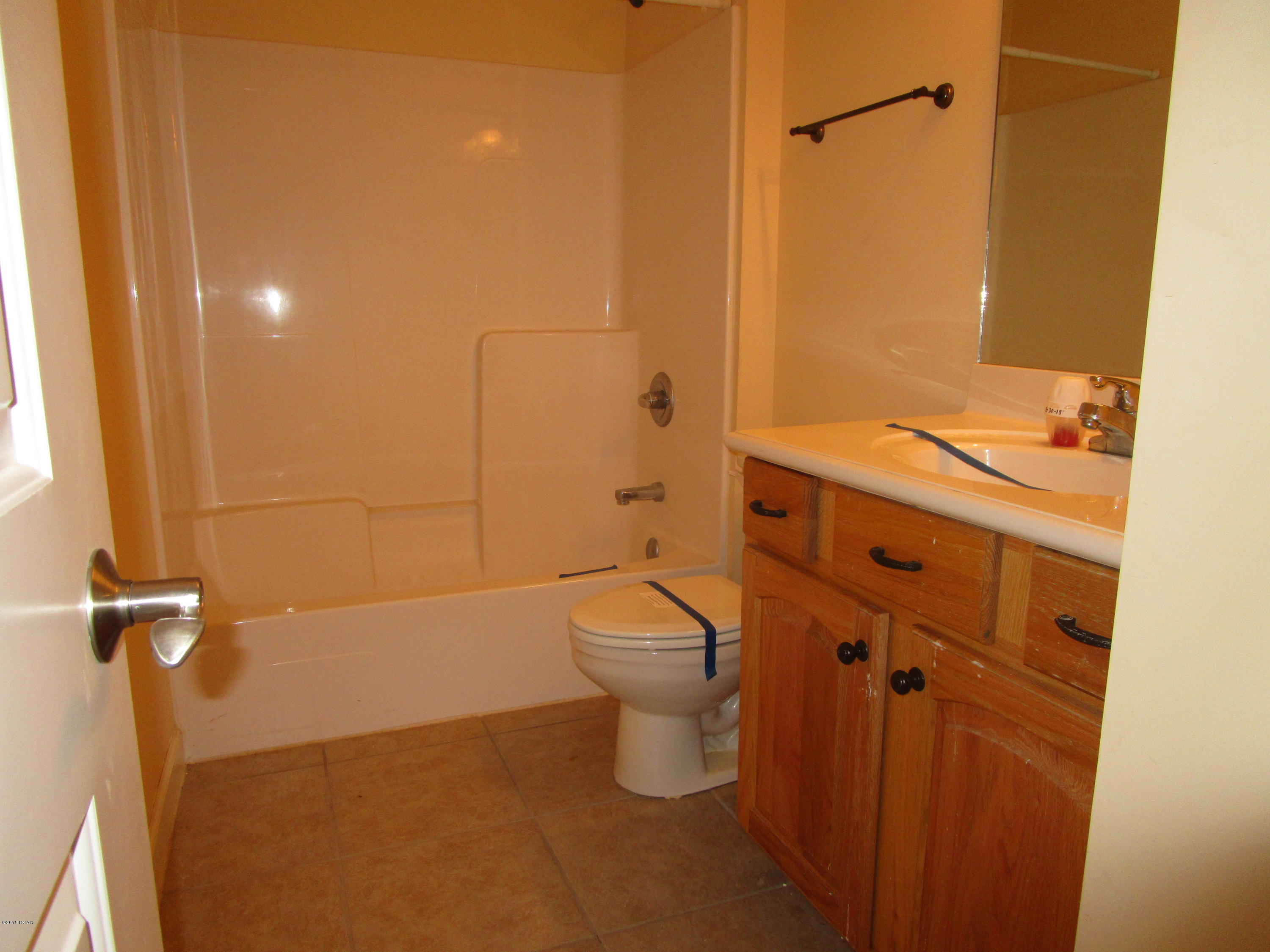 Ashlee Manor - Residential