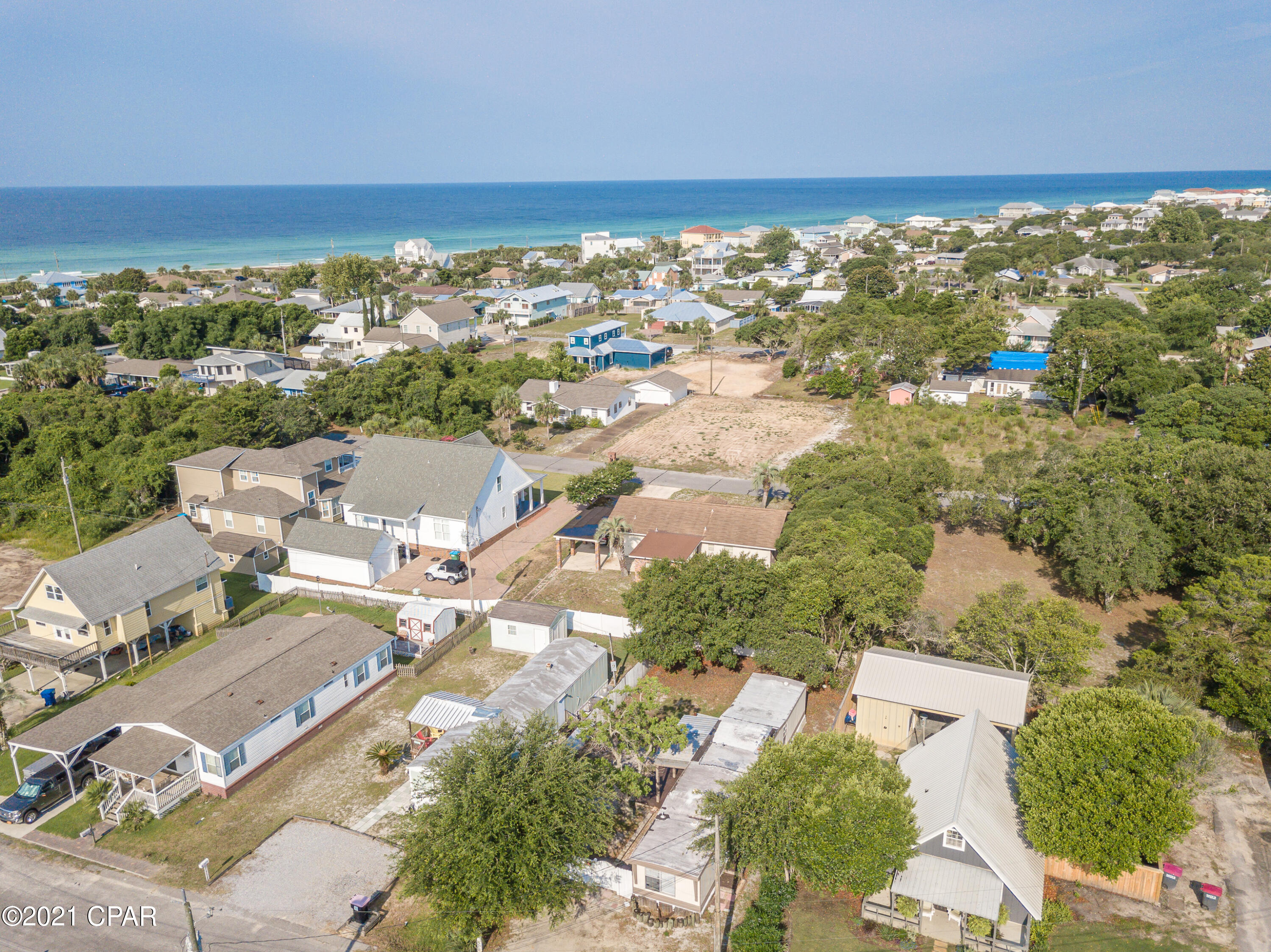 Laguna Beach Estates 9th Add - Residential