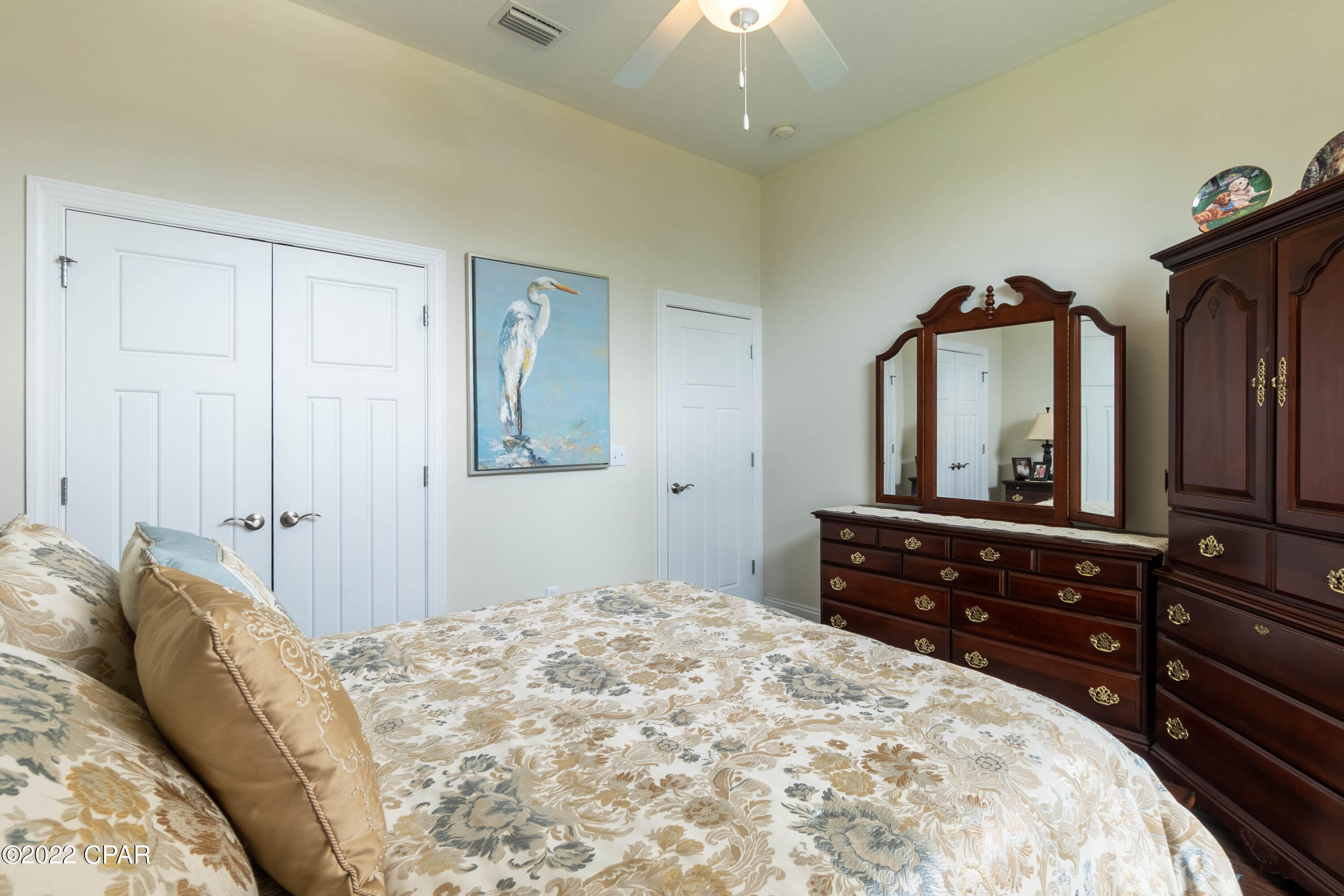 The Meadows & The Pointe - Residential