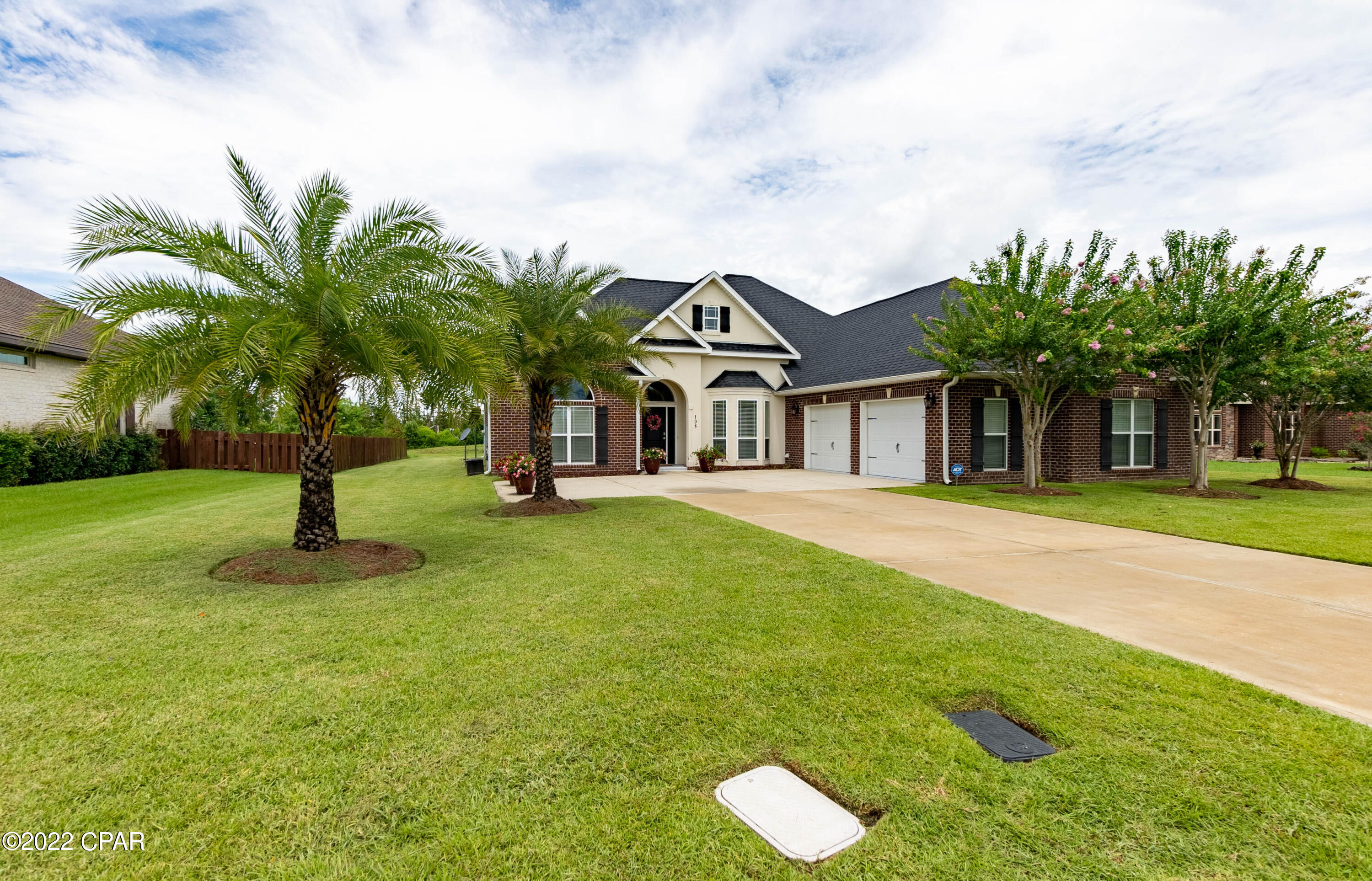 The Meadows & The Pointe - Residential