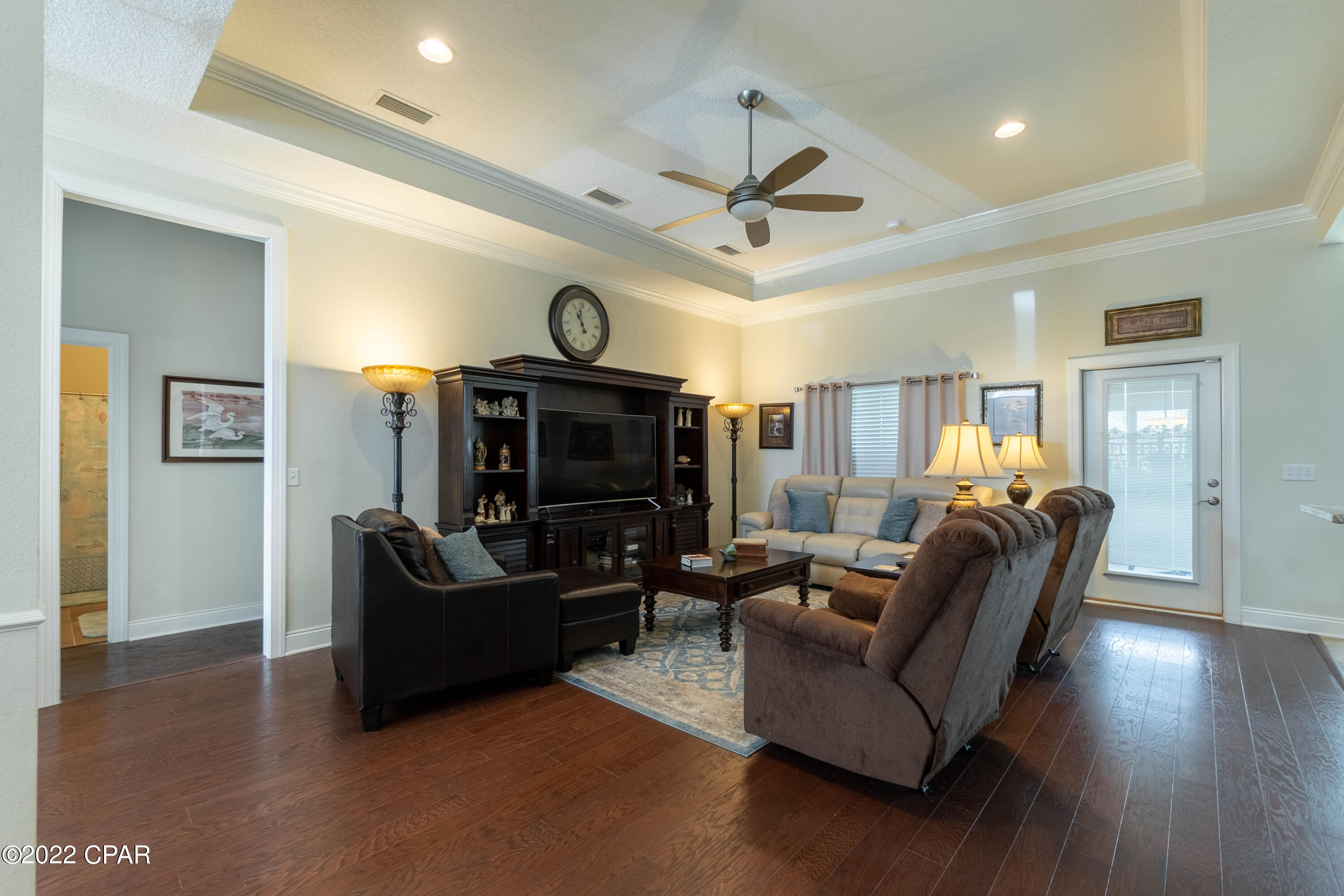 The Meadows & The Pointe - Residential