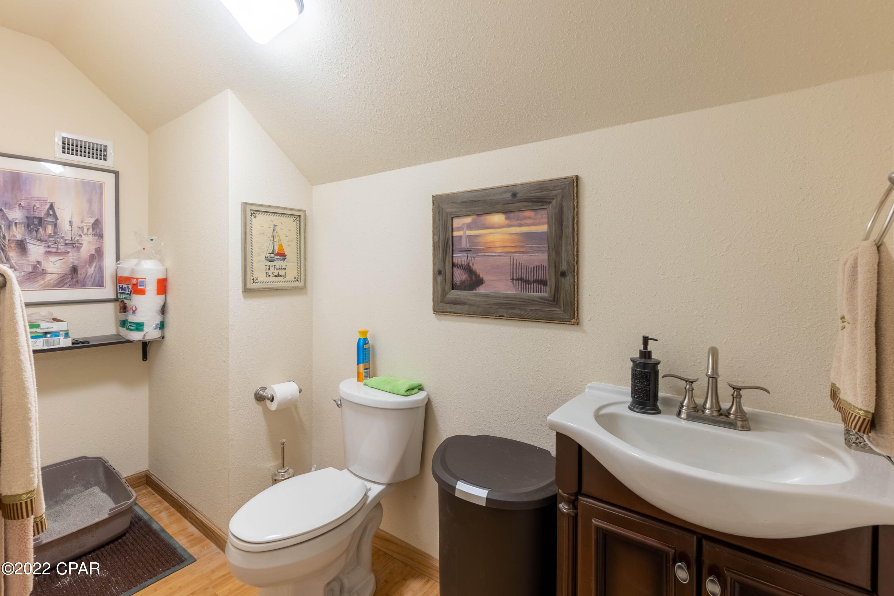 The Meadows & The Pointe - Residential