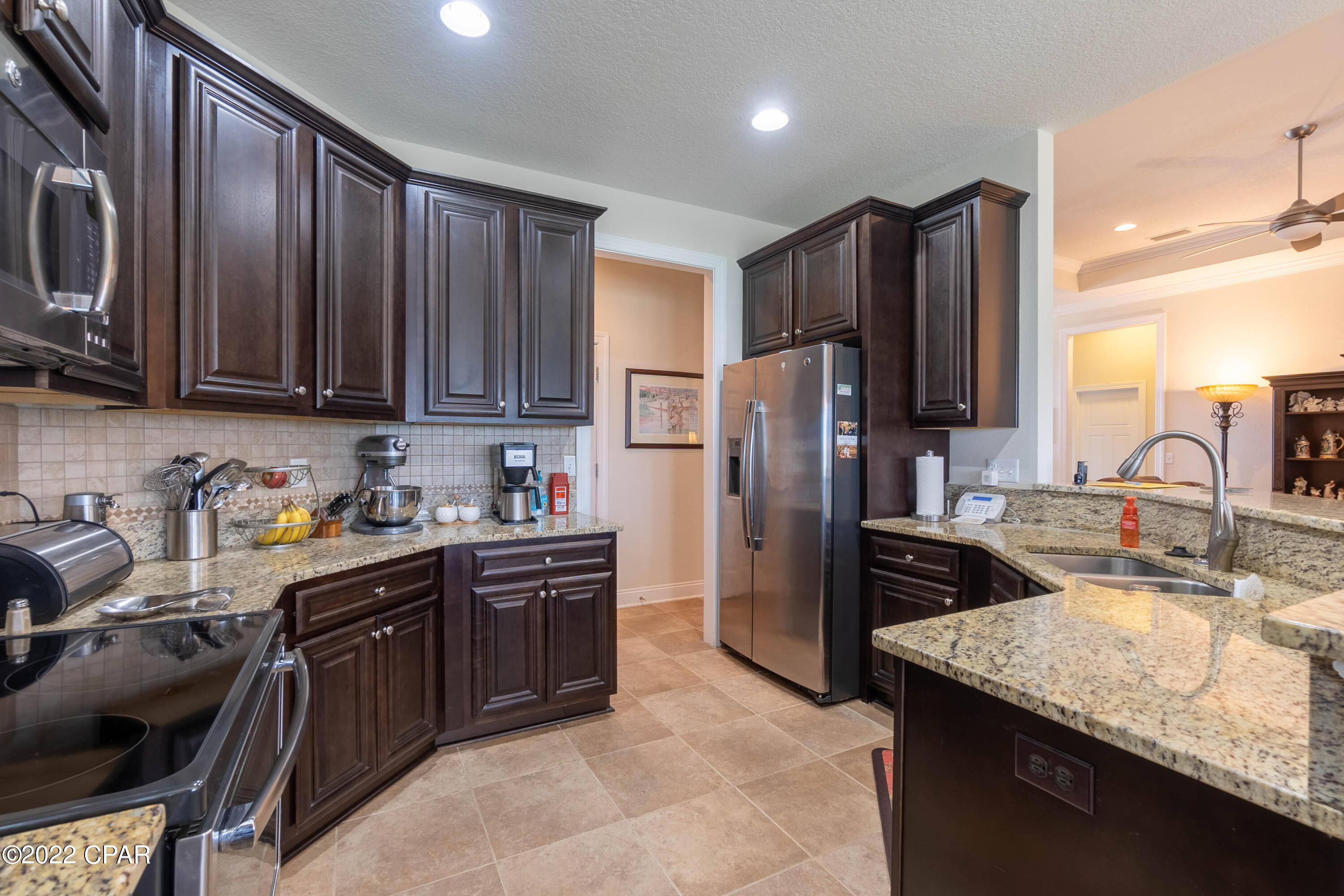 The Meadows & The Pointe - Residential