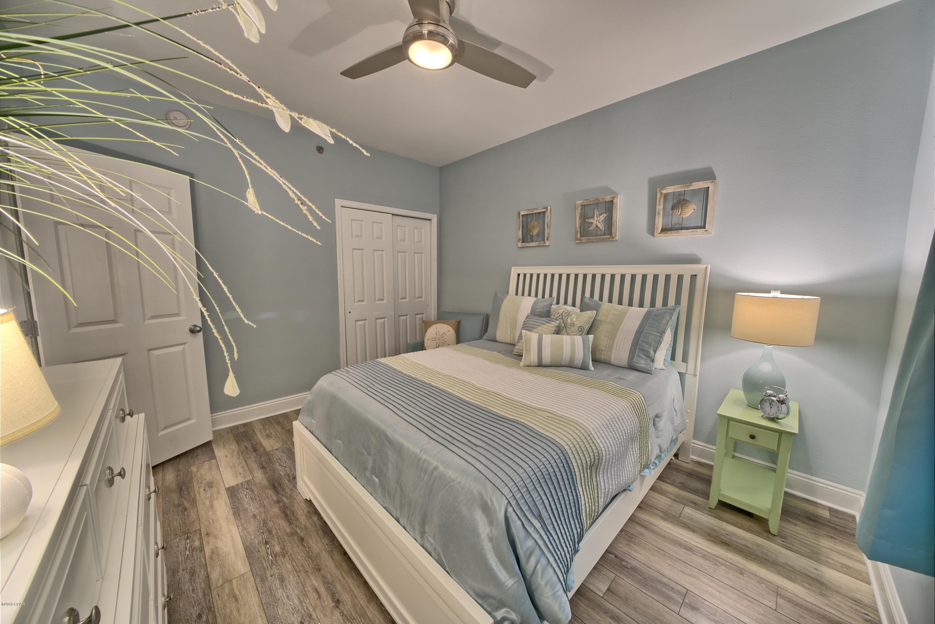 Laketown Wharf - Residential