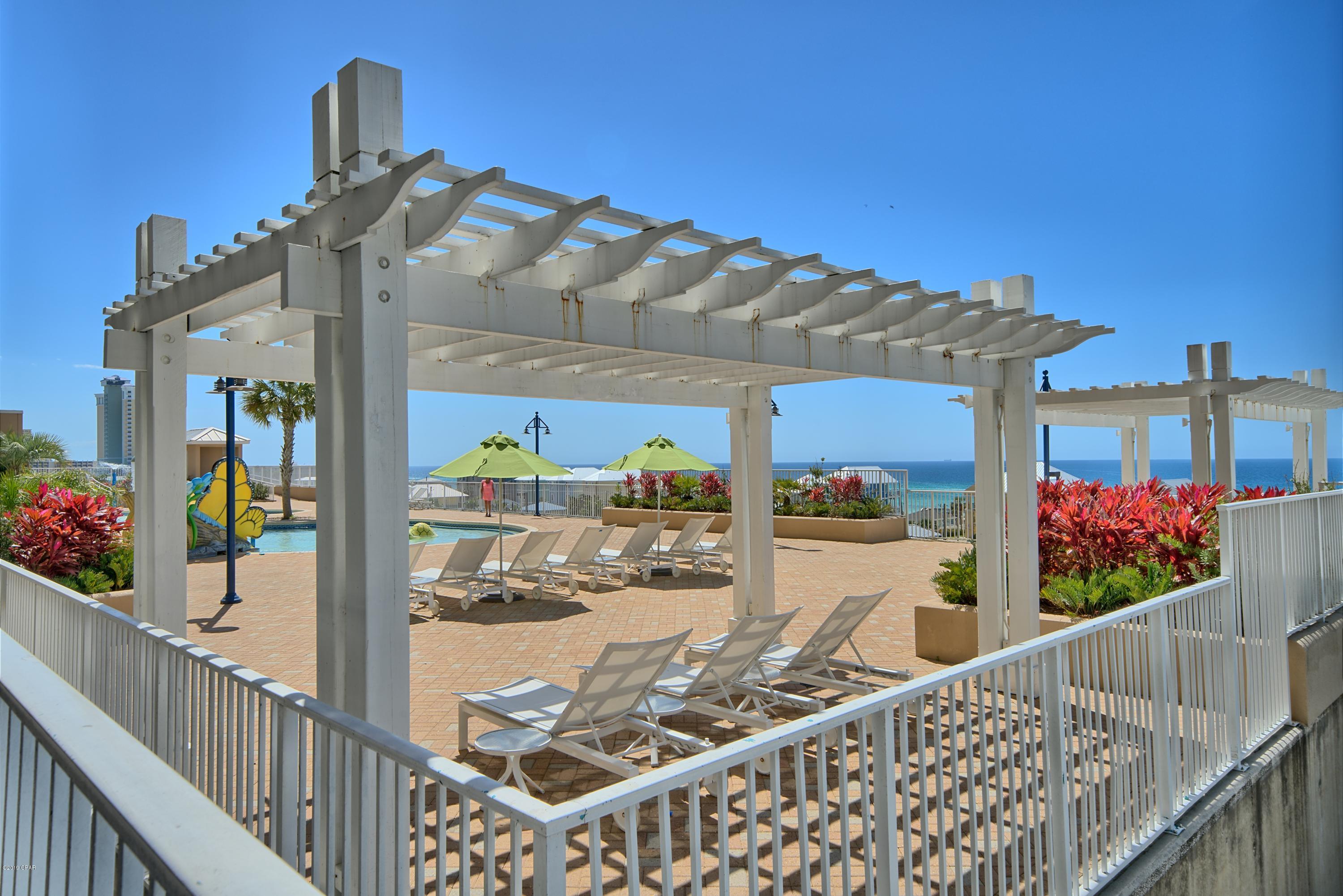 Laketown Wharf - Residential