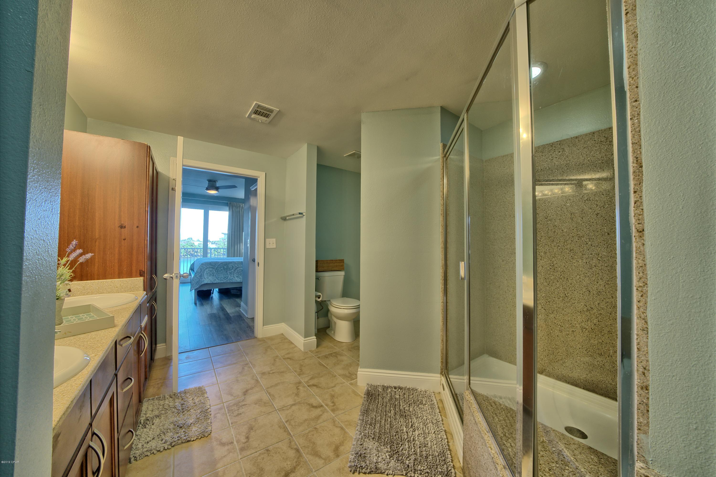 Laketown Wharf - Residential