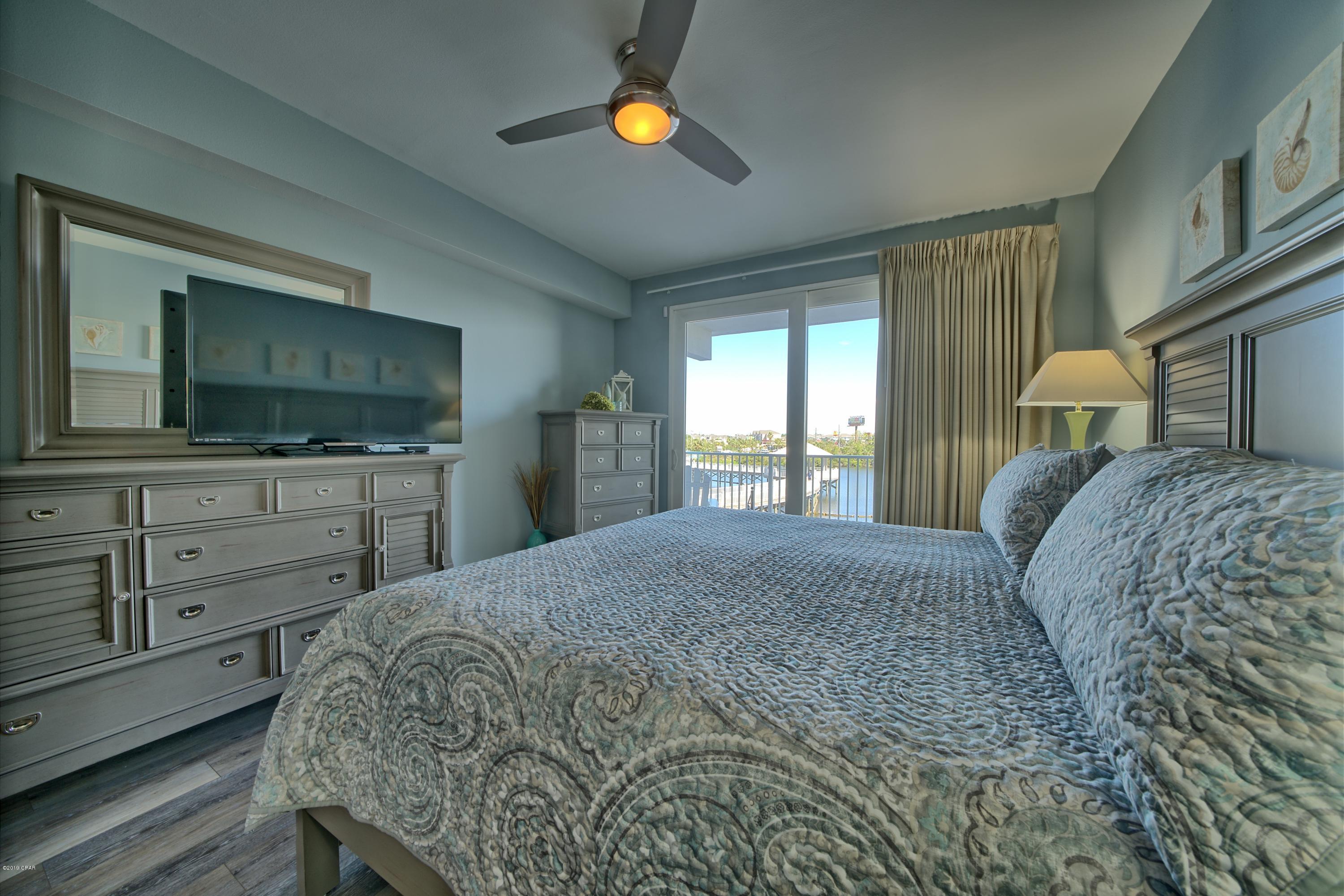 Laketown Wharf - Residential