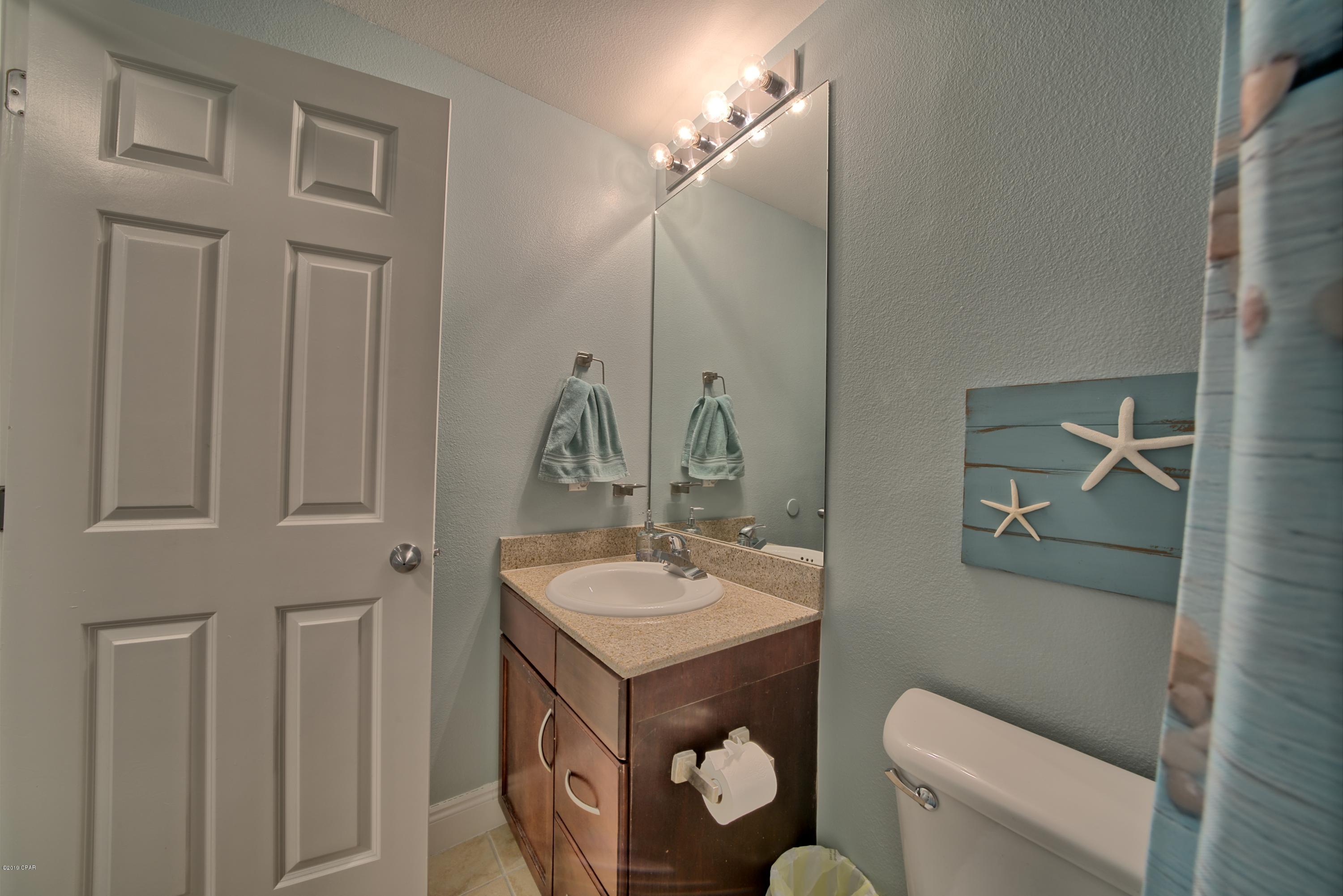 Laketown Wharf - Residential