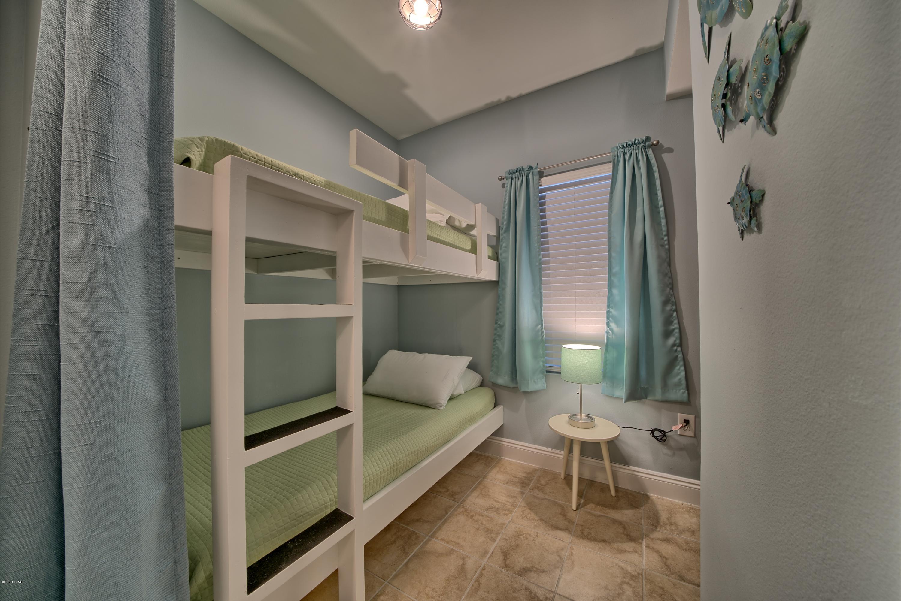 Laketown Wharf - Residential