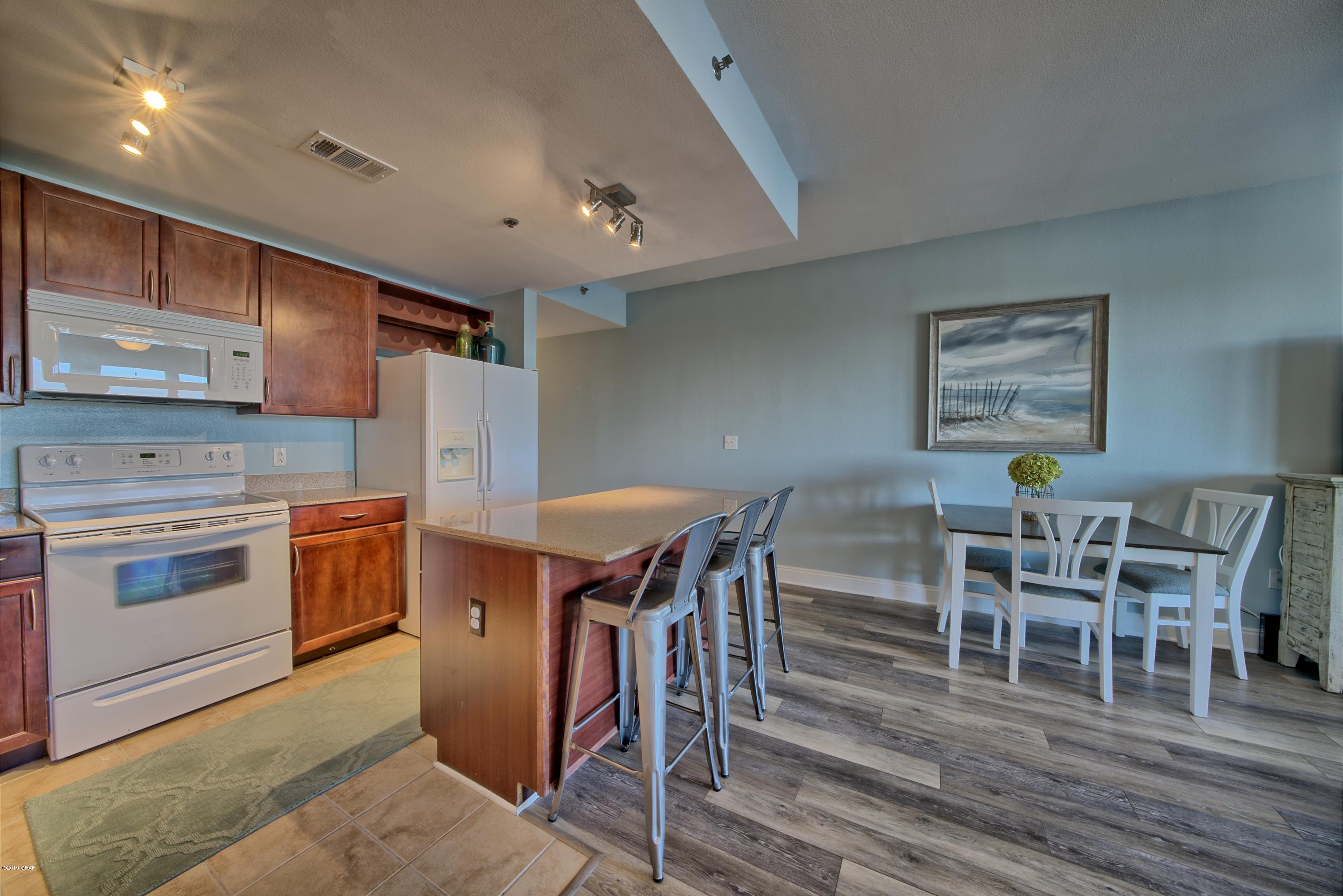 Laketown Wharf - Residential