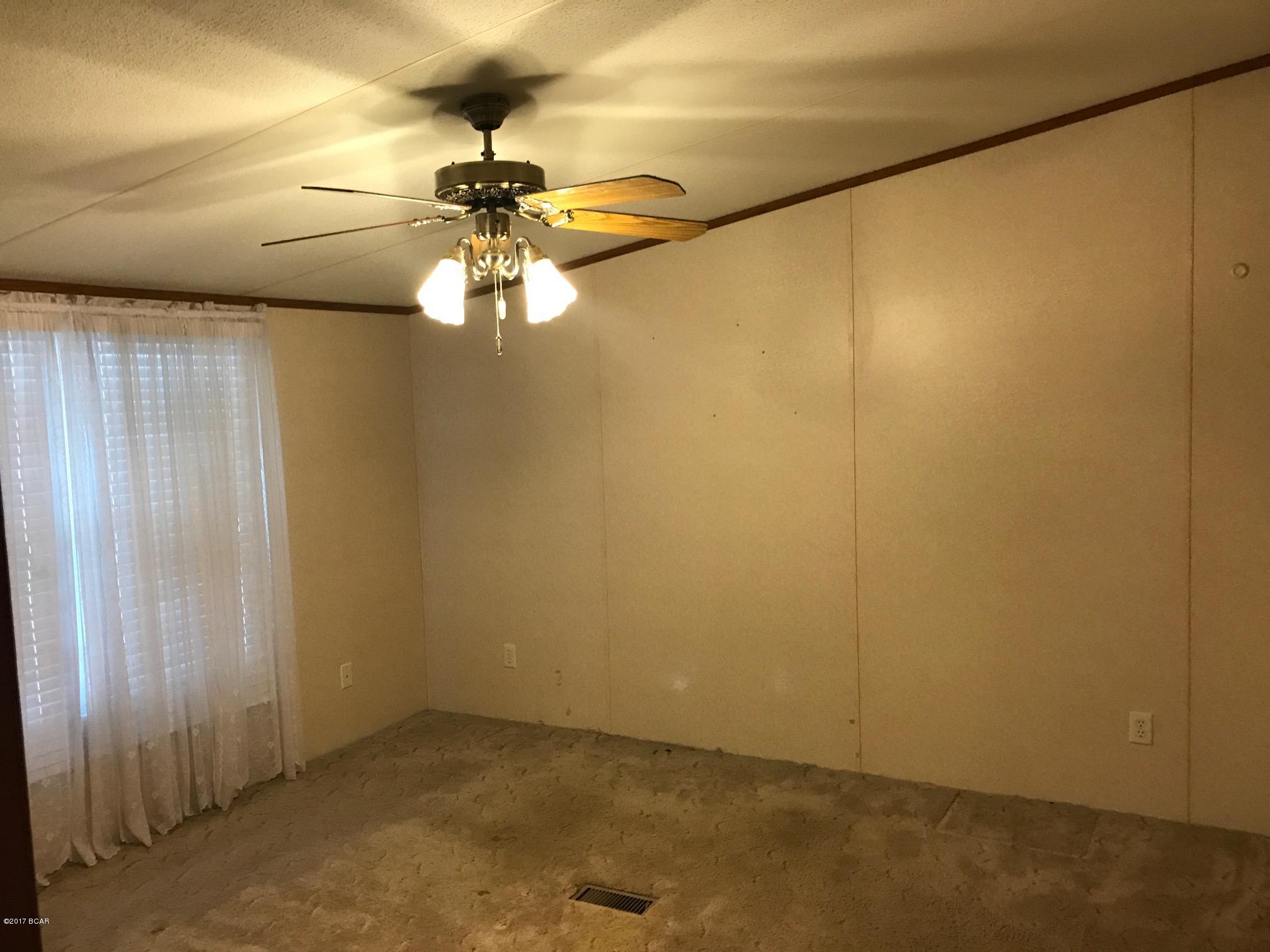 Bayside Park U-1 - Residential Lease