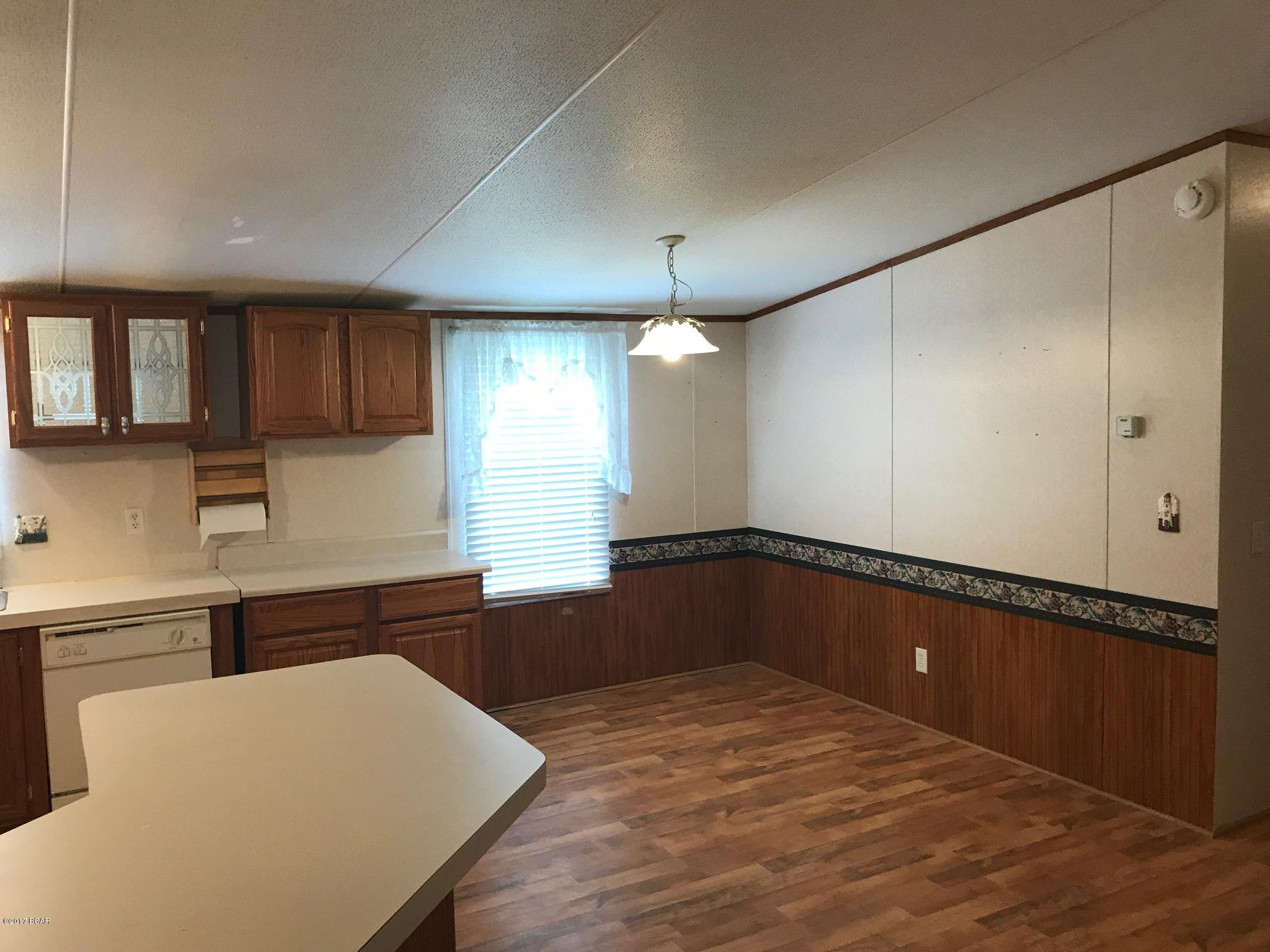 Bayside Park U-1 - Residential Lease