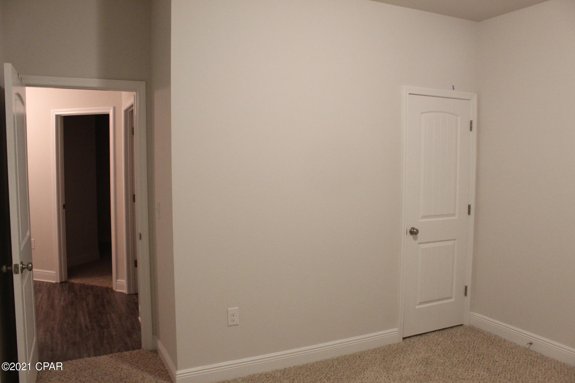 [No Recorded Subdiv] - Residential Lease