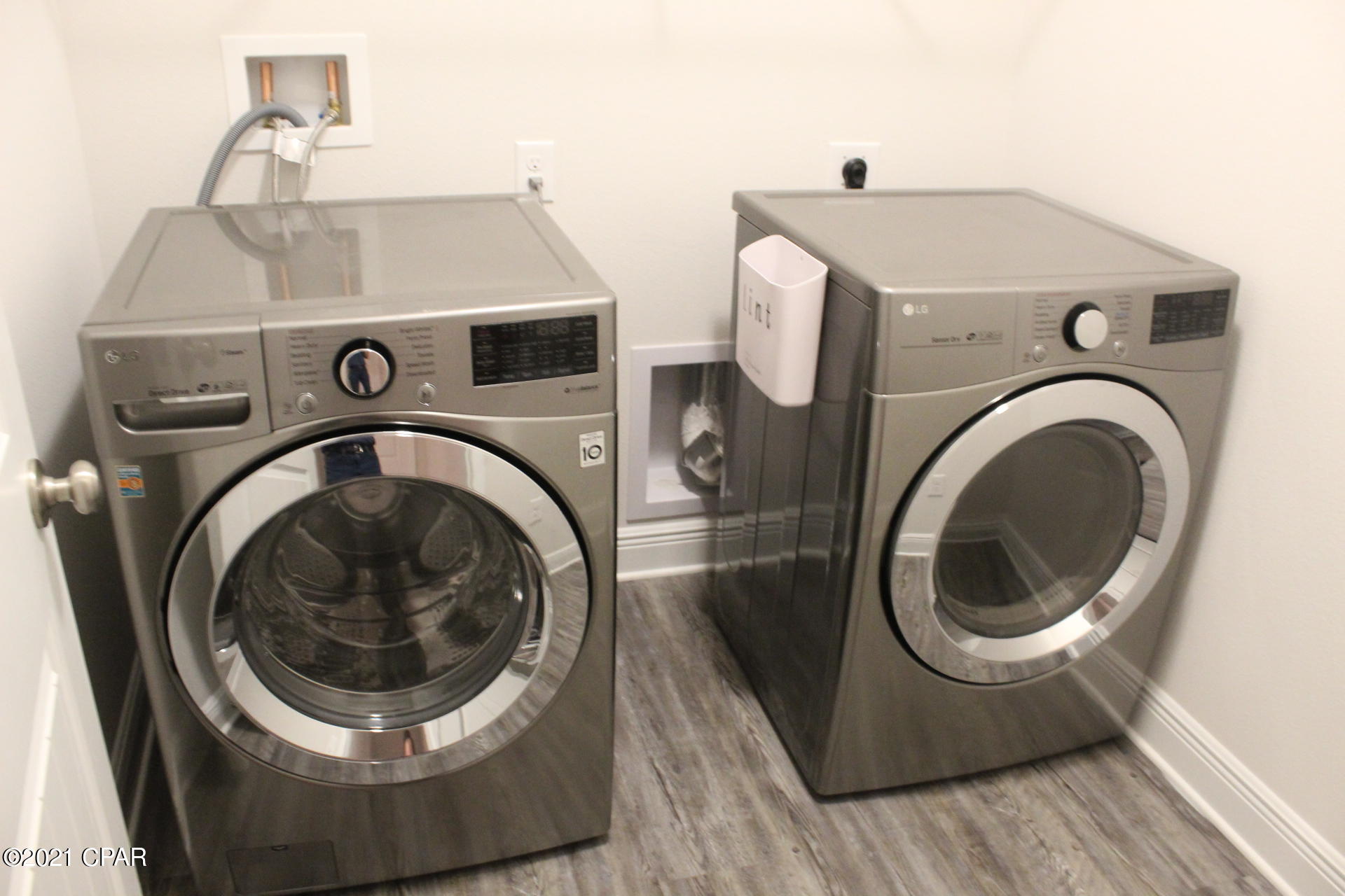 [No Recorded Subdiv] - Residential Lease