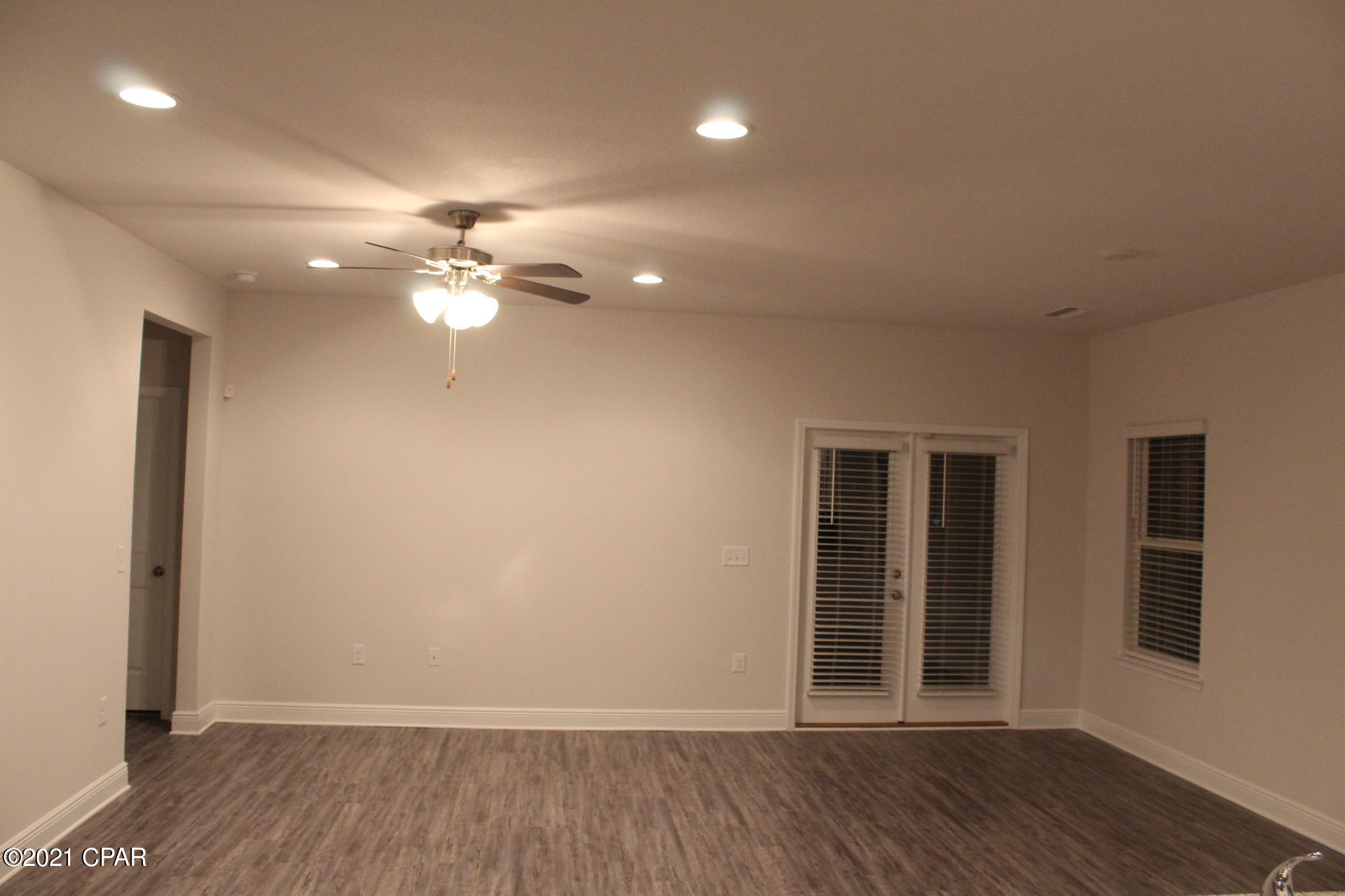 [No Recorded Subdiv] - Residential Lease