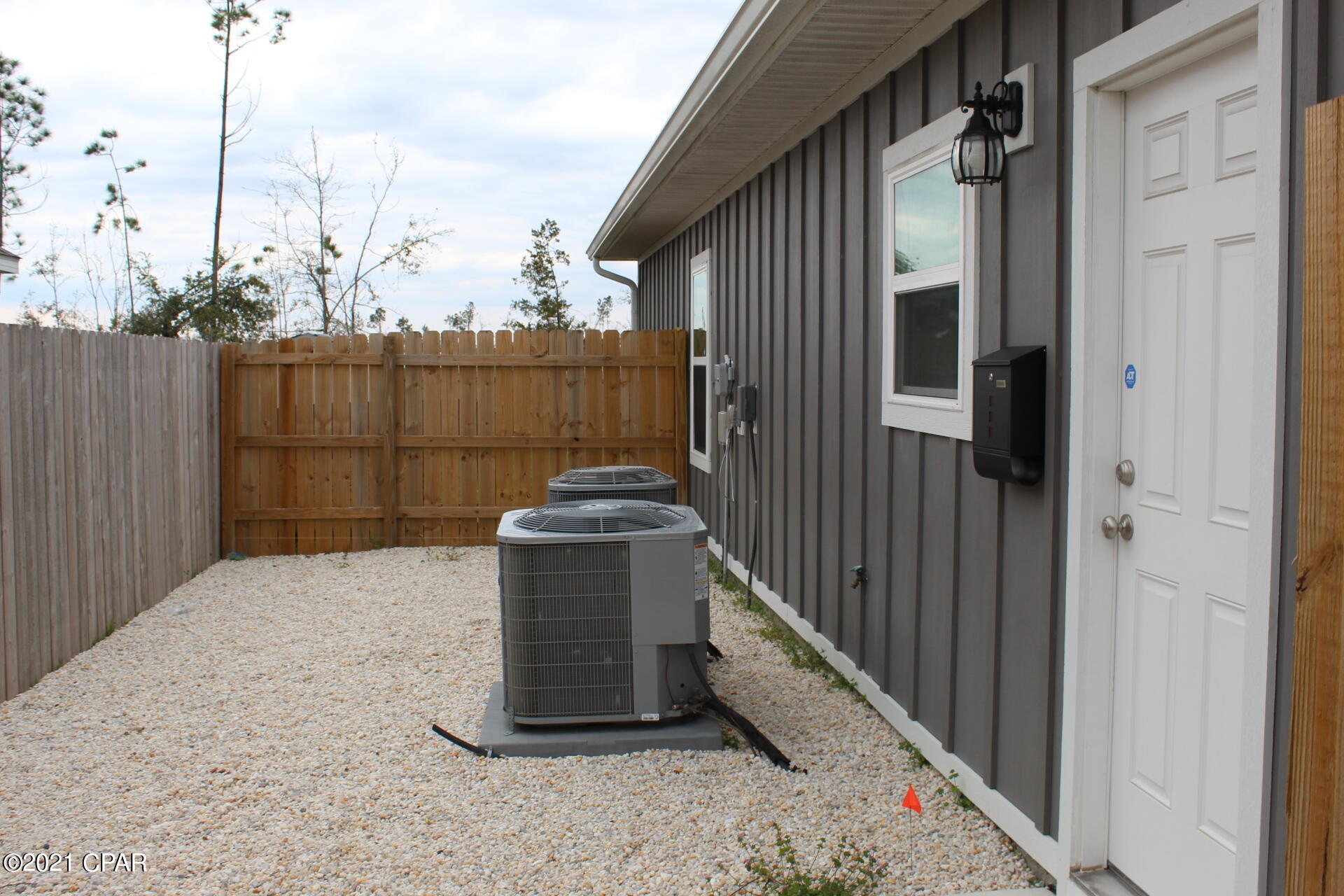 [No Recorded Subdiv] - Residential Lease