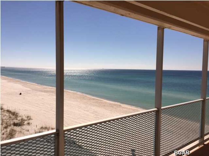 LOOKING FOR A GREAT BEACH PROPERTY THIS IS ONE TO CONSIDER...THIS UNIT COME WITH A NEW A/C AND HEATING SYSTEM. ALSO THE SELLER HAS INSTALLED A NEW REFRIGERATOR AND BEDDING. CALL TODAY TO SEE THIS GREAT PROPERTY !