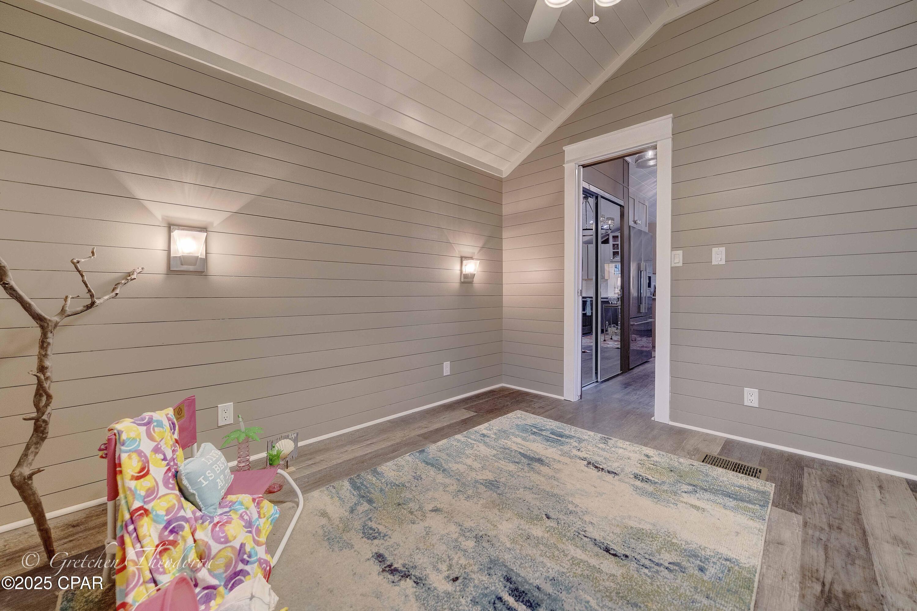 Emerald Pointe Resort - Residential