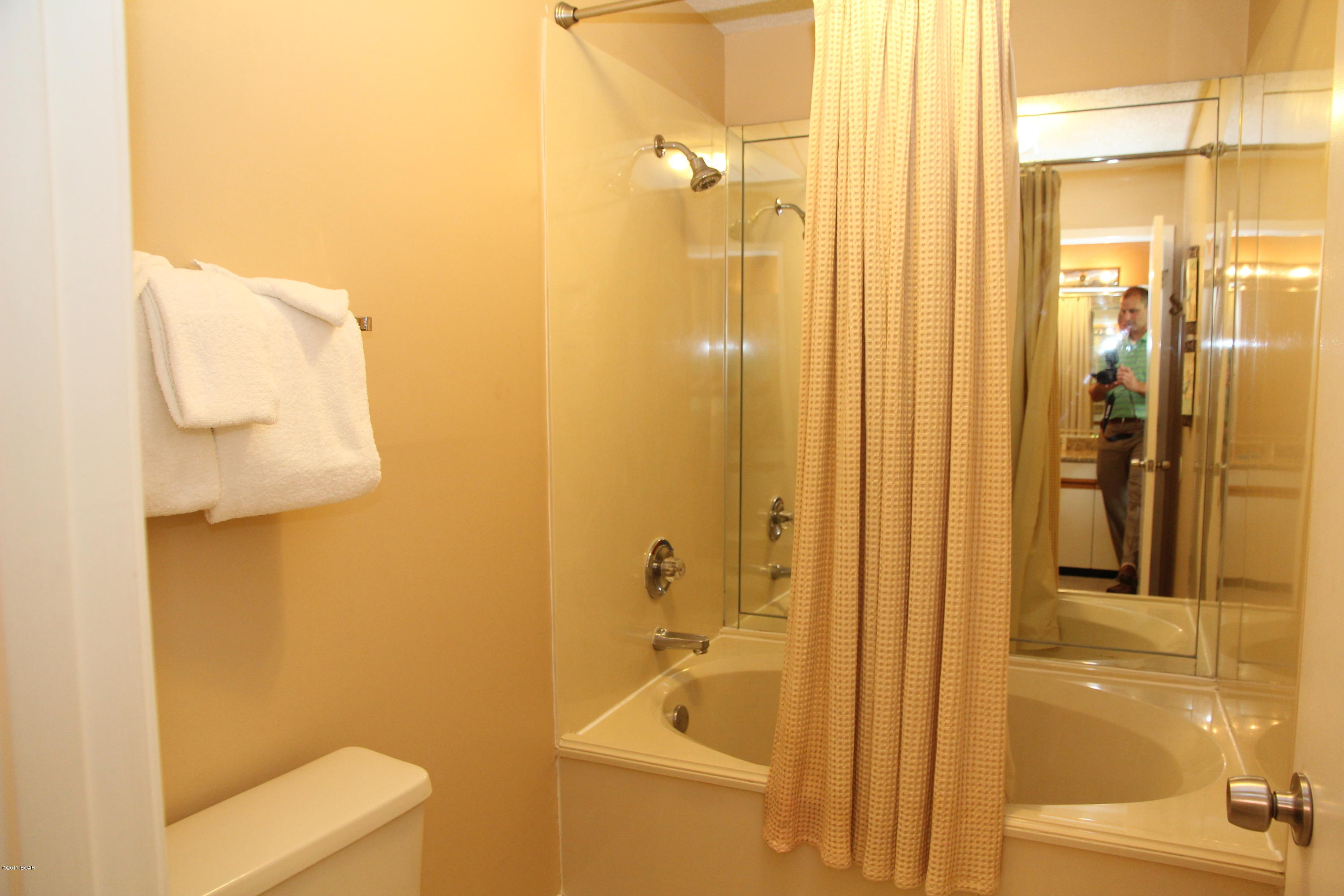 Wimbledon Tennis Villas - Residential