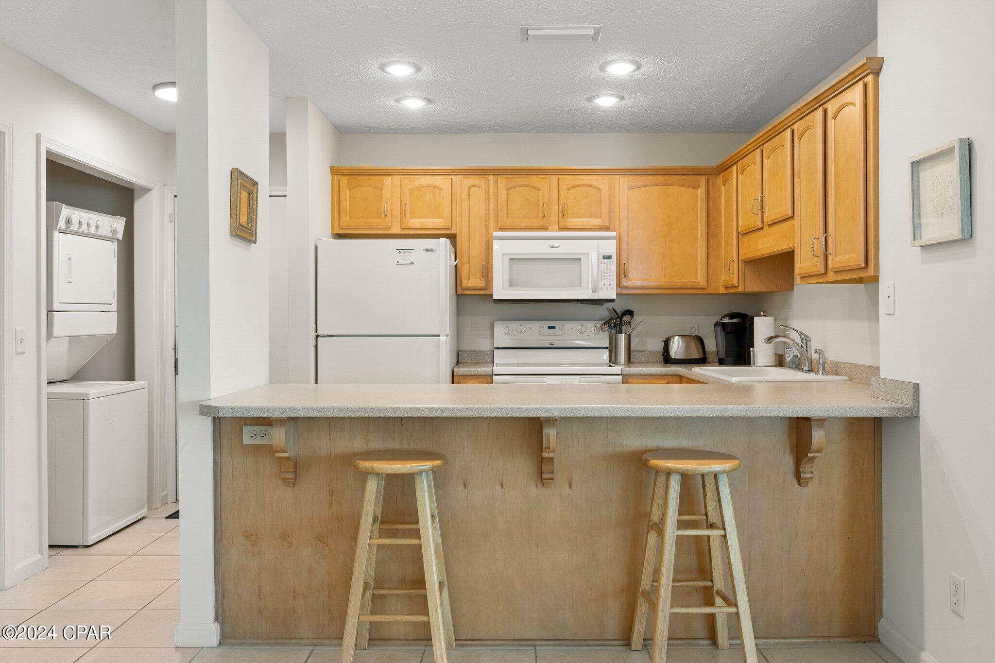 Bay Point Studio Villas Unit 2 - Residential