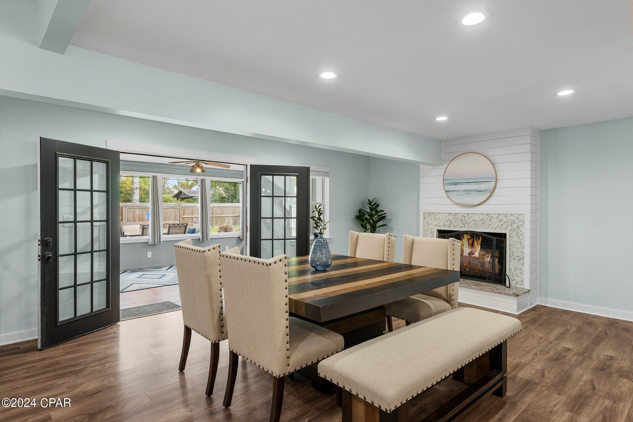 Bunkers Cove - Residential