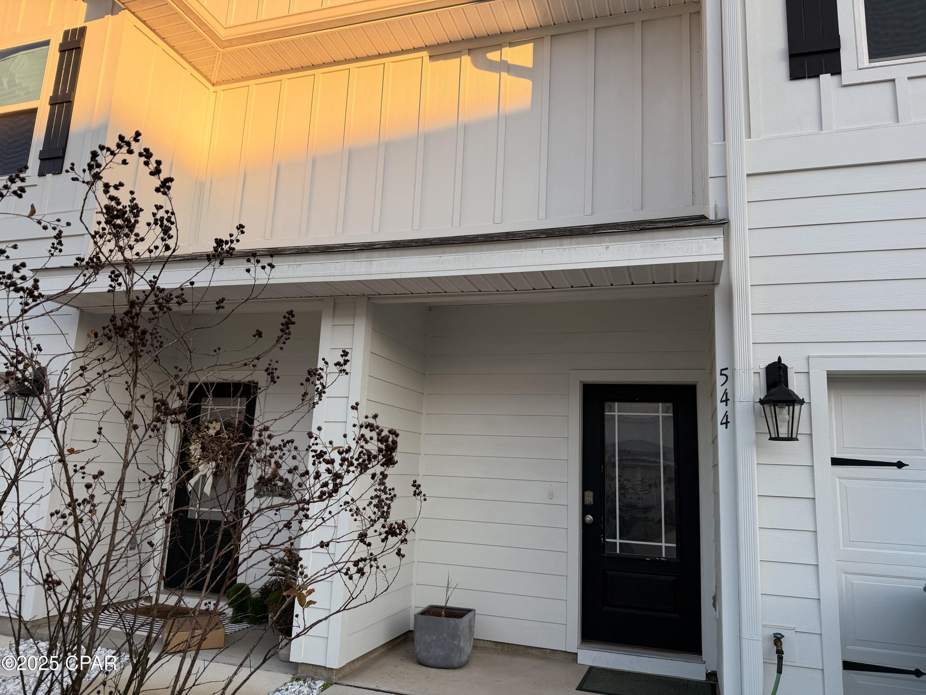 [No Recorded Subdiv] - Residential Lease