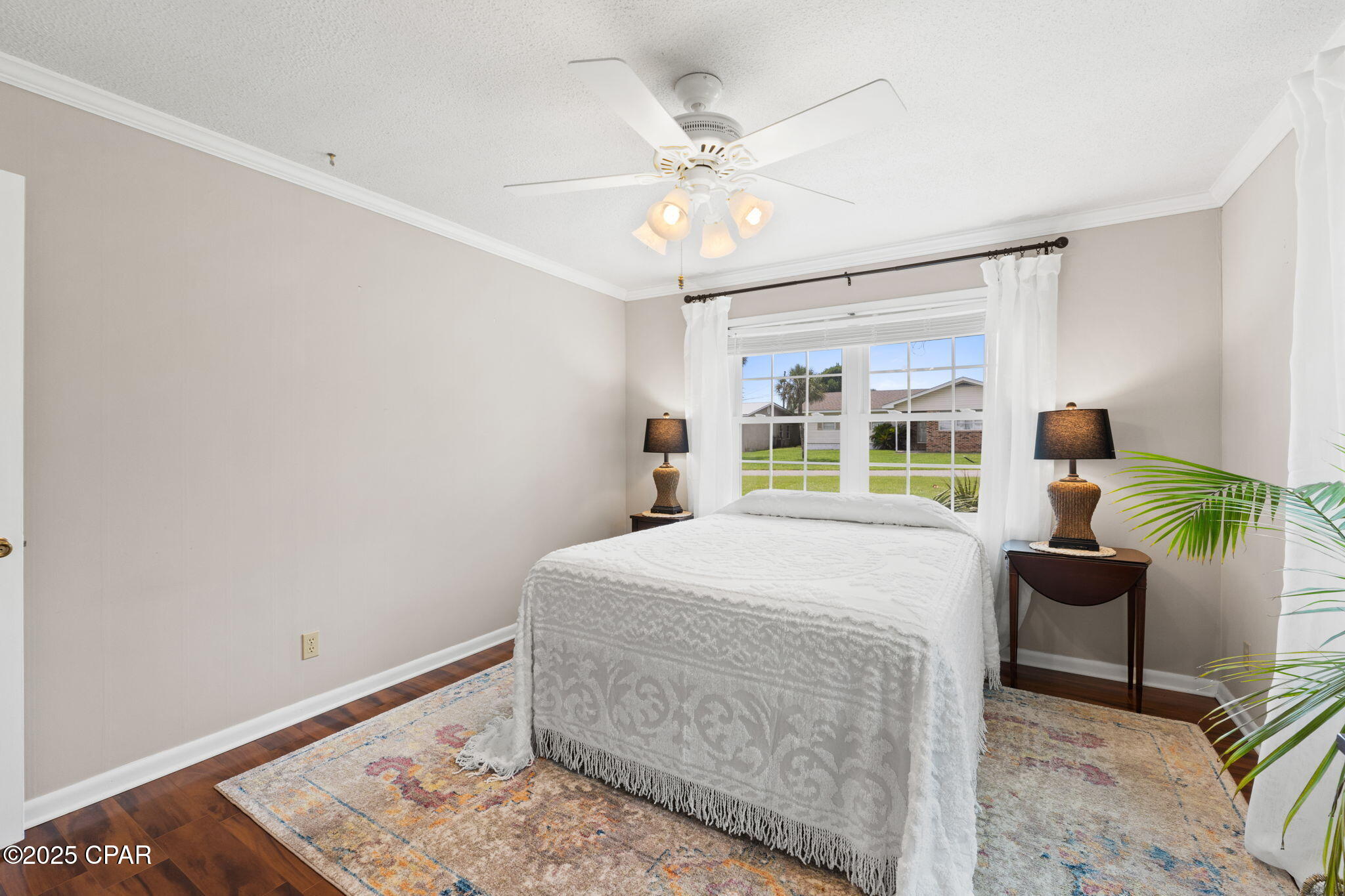 Santa Monica Beach - Residential