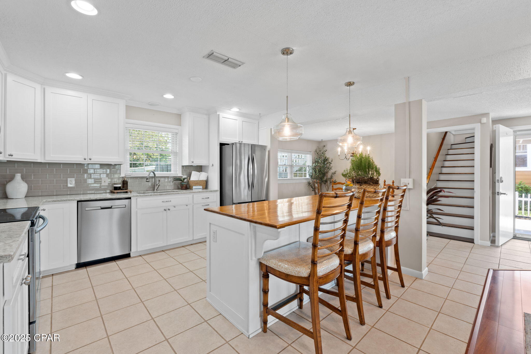 Santa Monica Beach - Residential