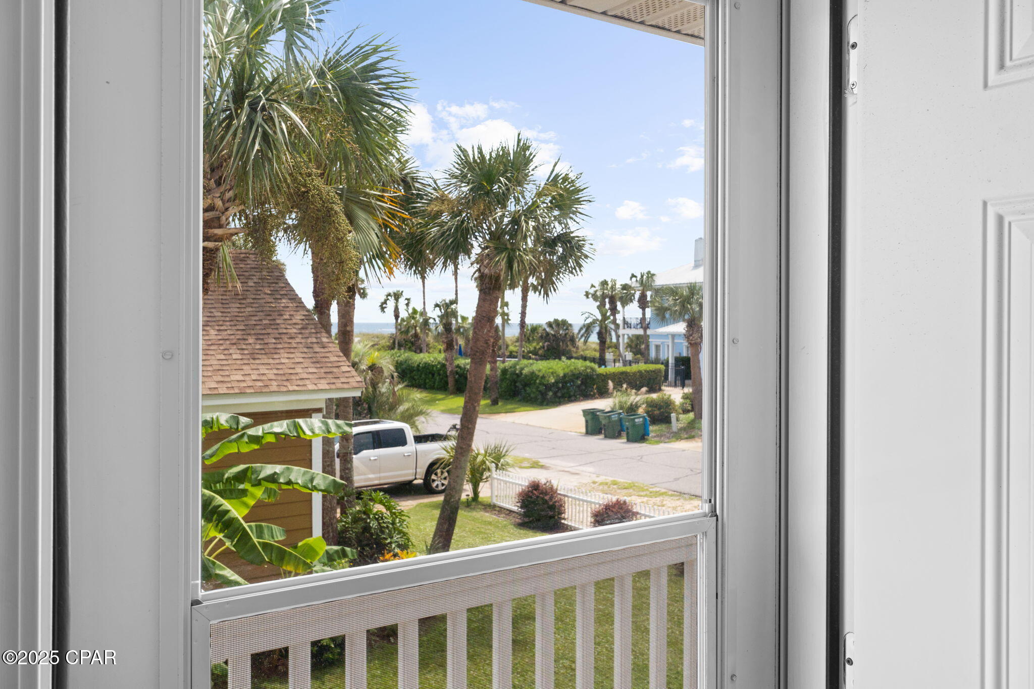 Santa Monica Beach - Residential