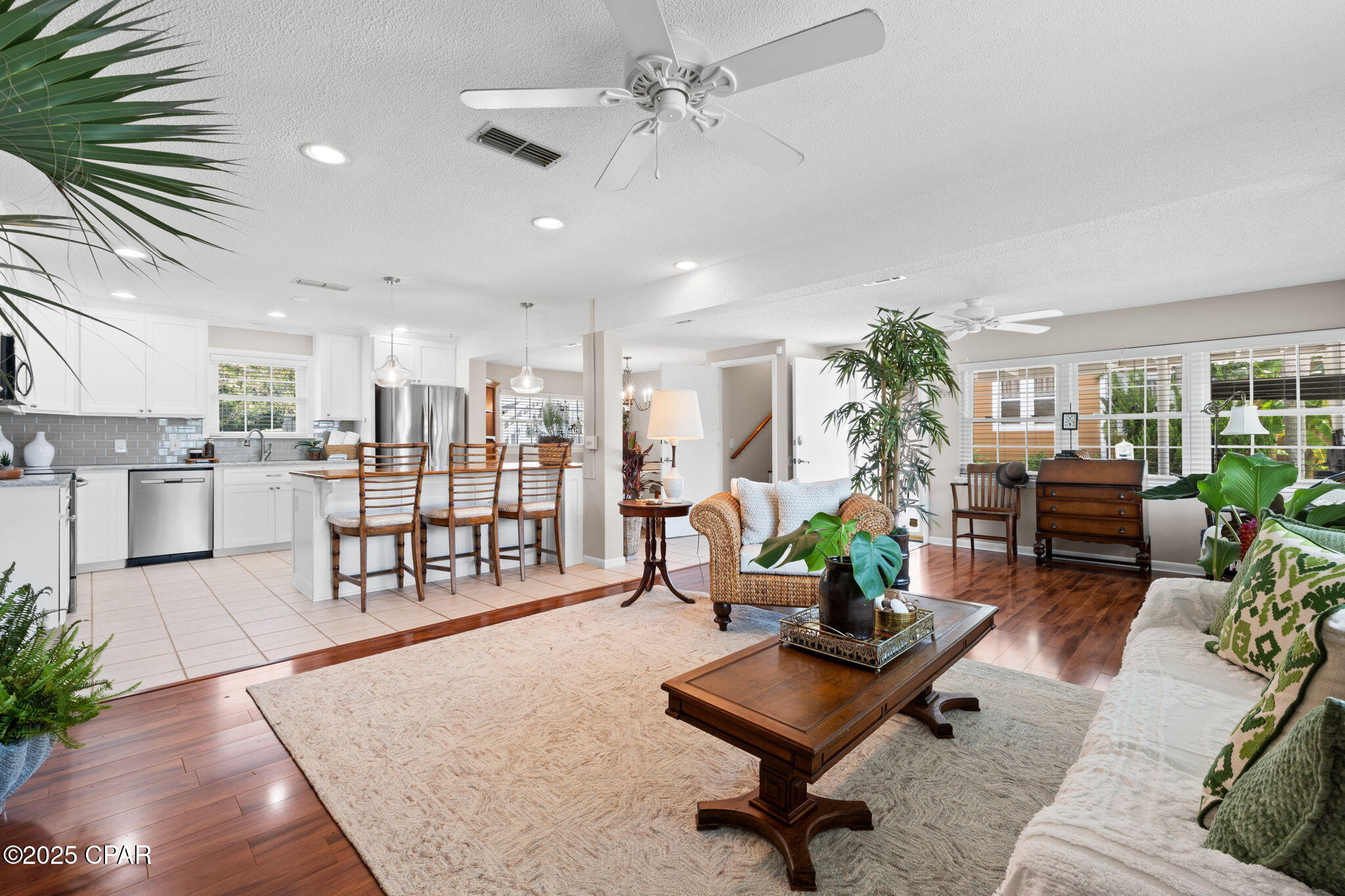 Santa Monica Beach - Residential