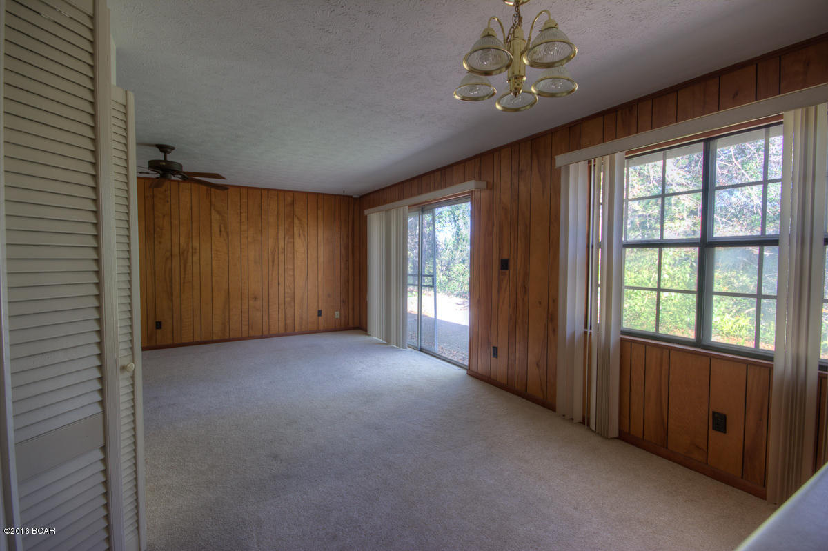 Venetian Villa 1st Add Replat - Residential