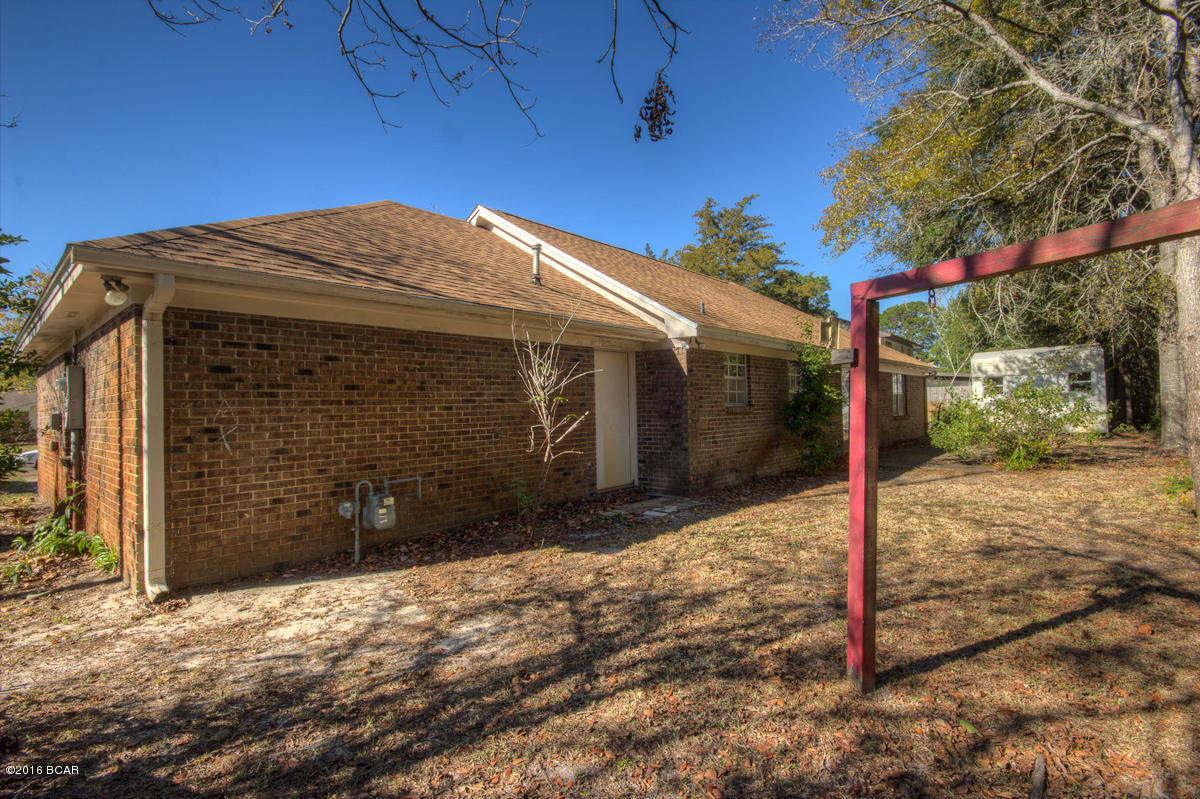 Venetian Villa 1st Add Replat - Residential