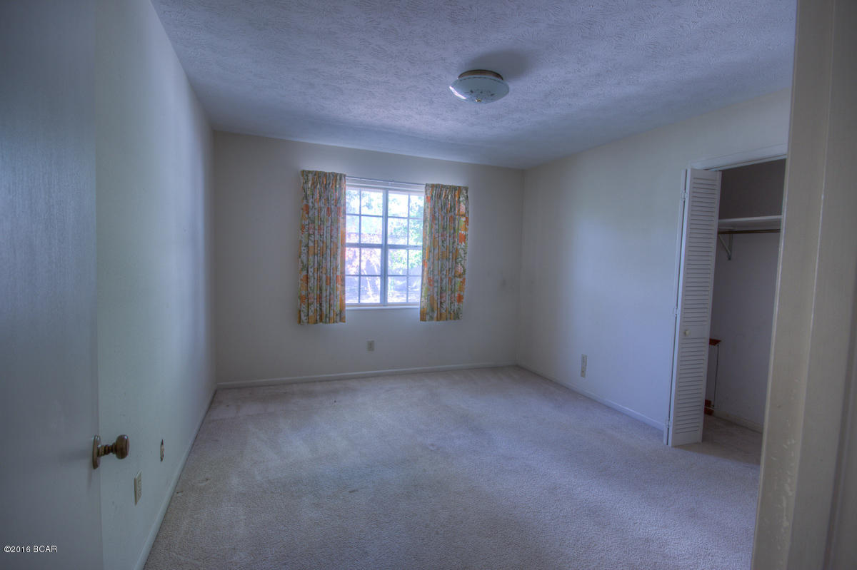 Venetian Villa 1st Add Replat - Residential