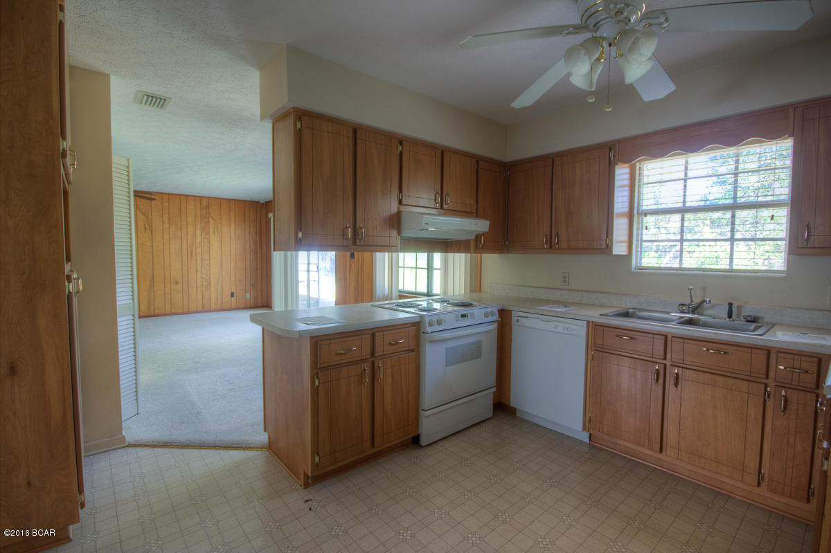 Venetian Villa 1st Add Replat - Residential