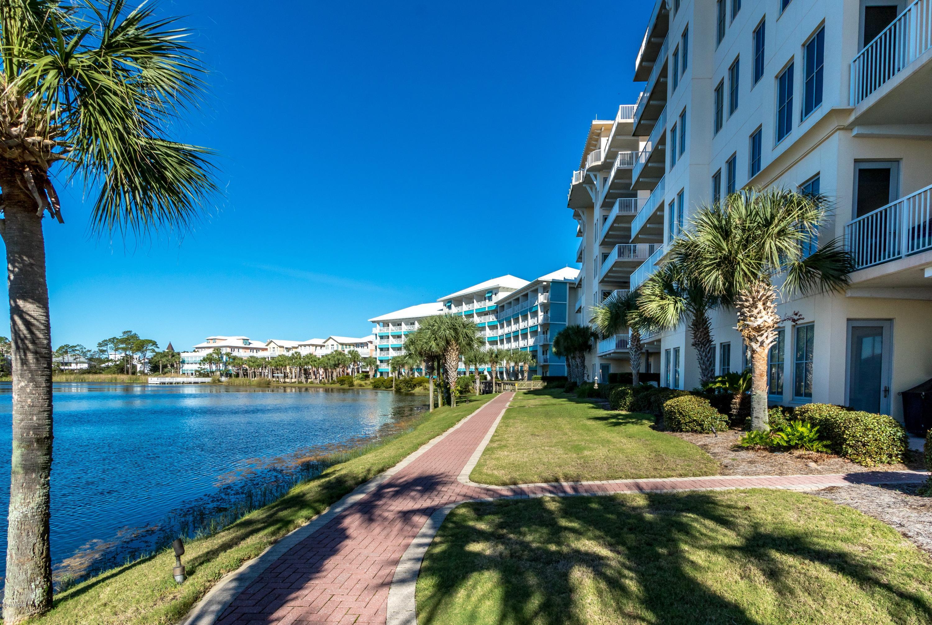 Carillon Beach Inn - Residential